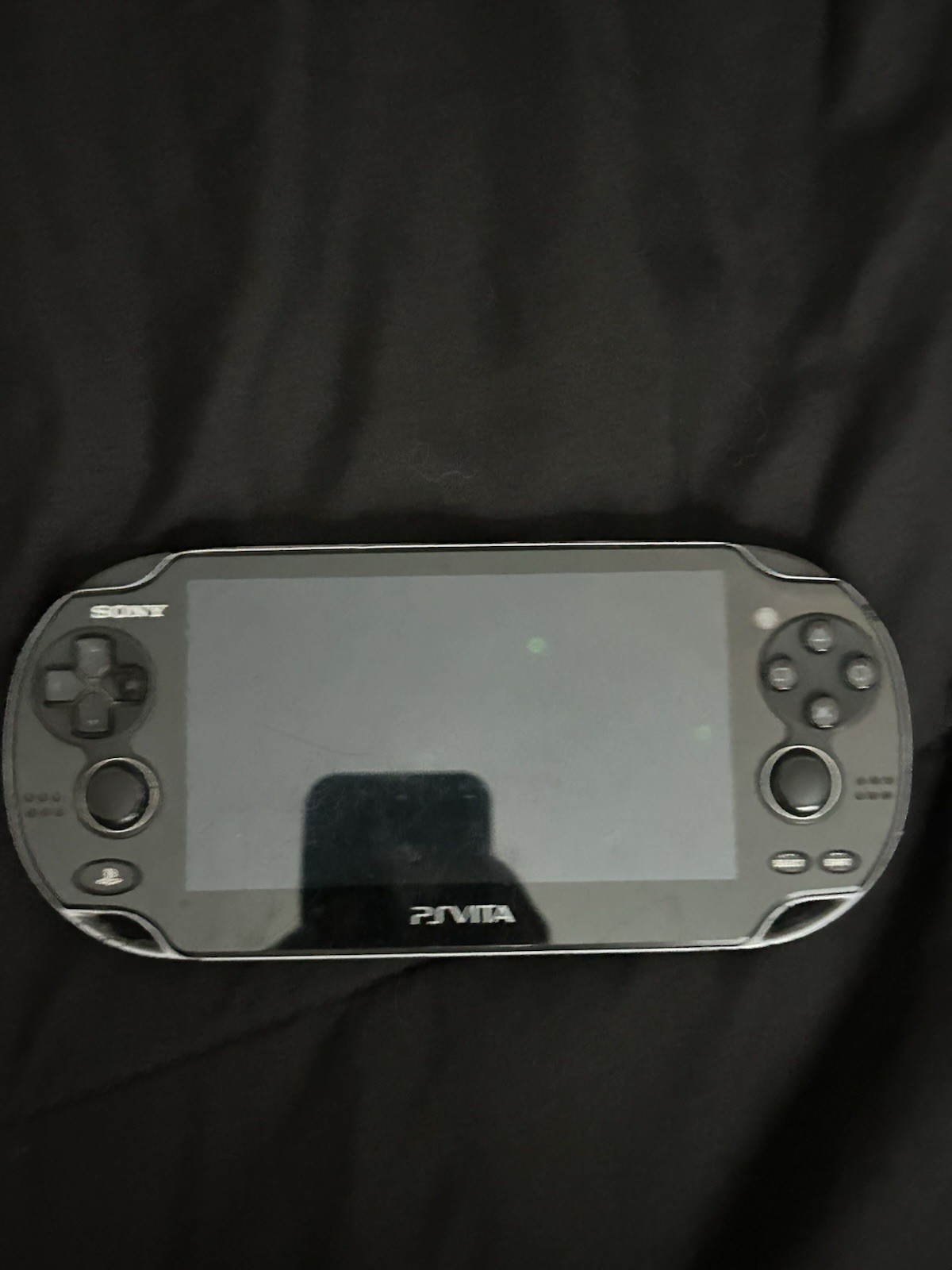 Sony PS Vita PCH-1001 Black System with Wi-Fi Touchscreen Headphone Jack