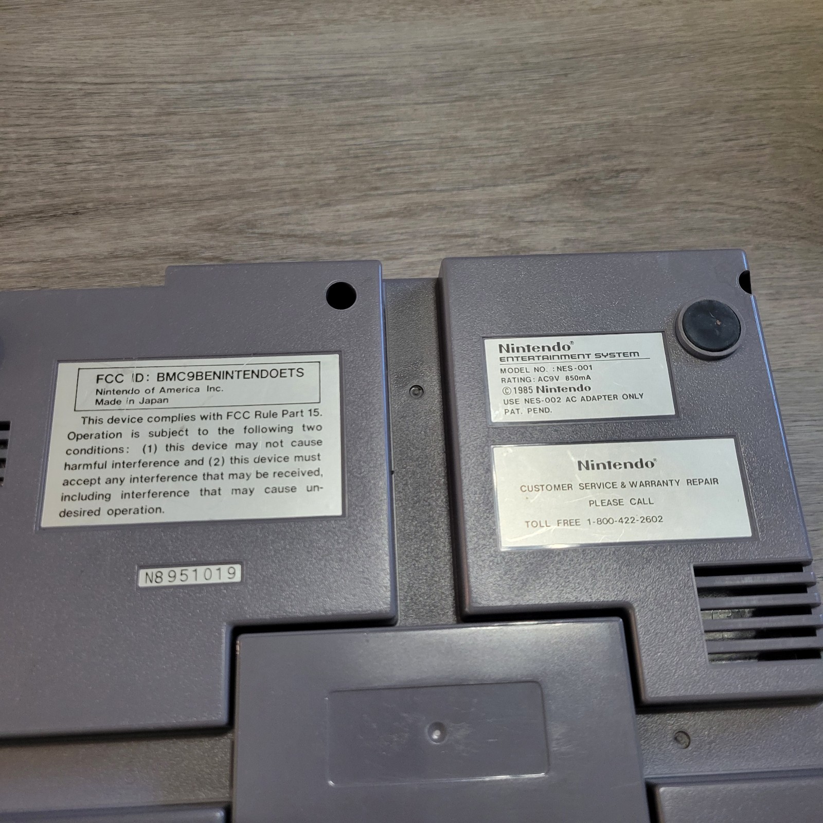 1985 Nintendo NES Console Bundle Tested Working 19 Games Power Pad Zapper Lot
