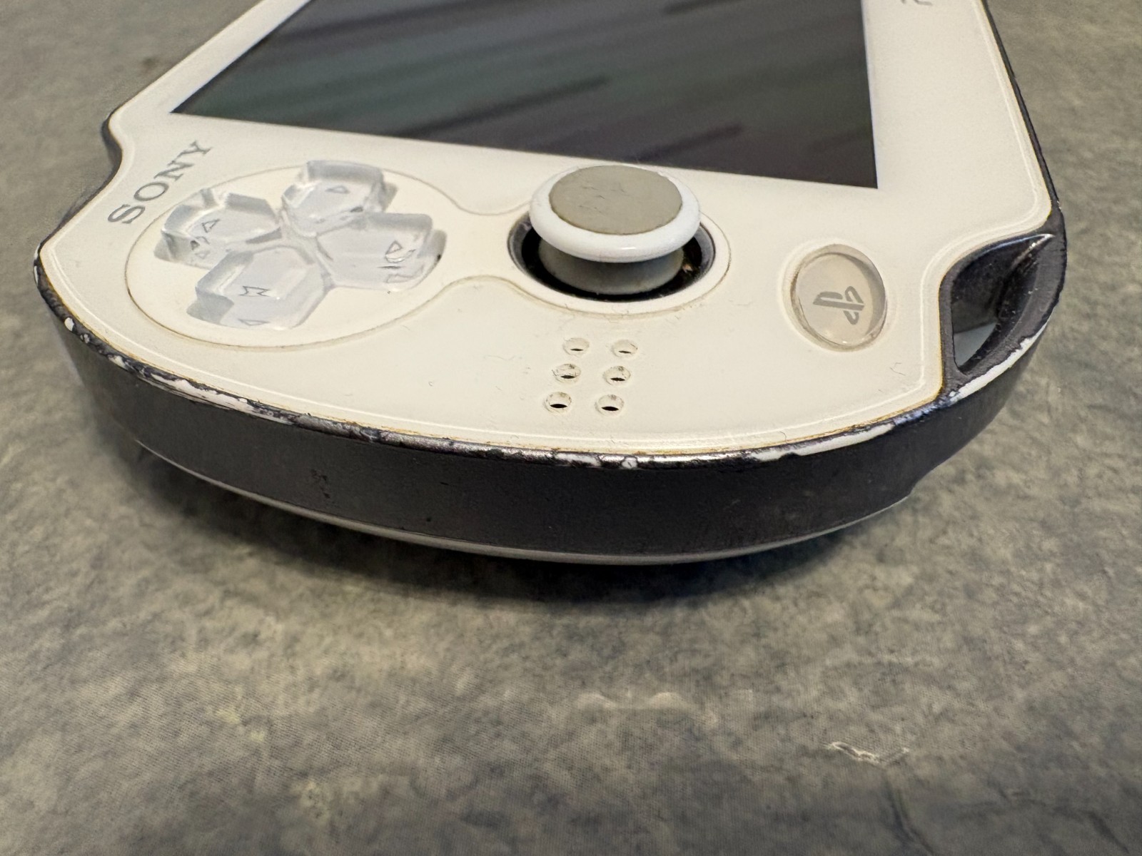 Used SONY PlayStation PS Vita PCH-1000 ZA02 Crystal White Good