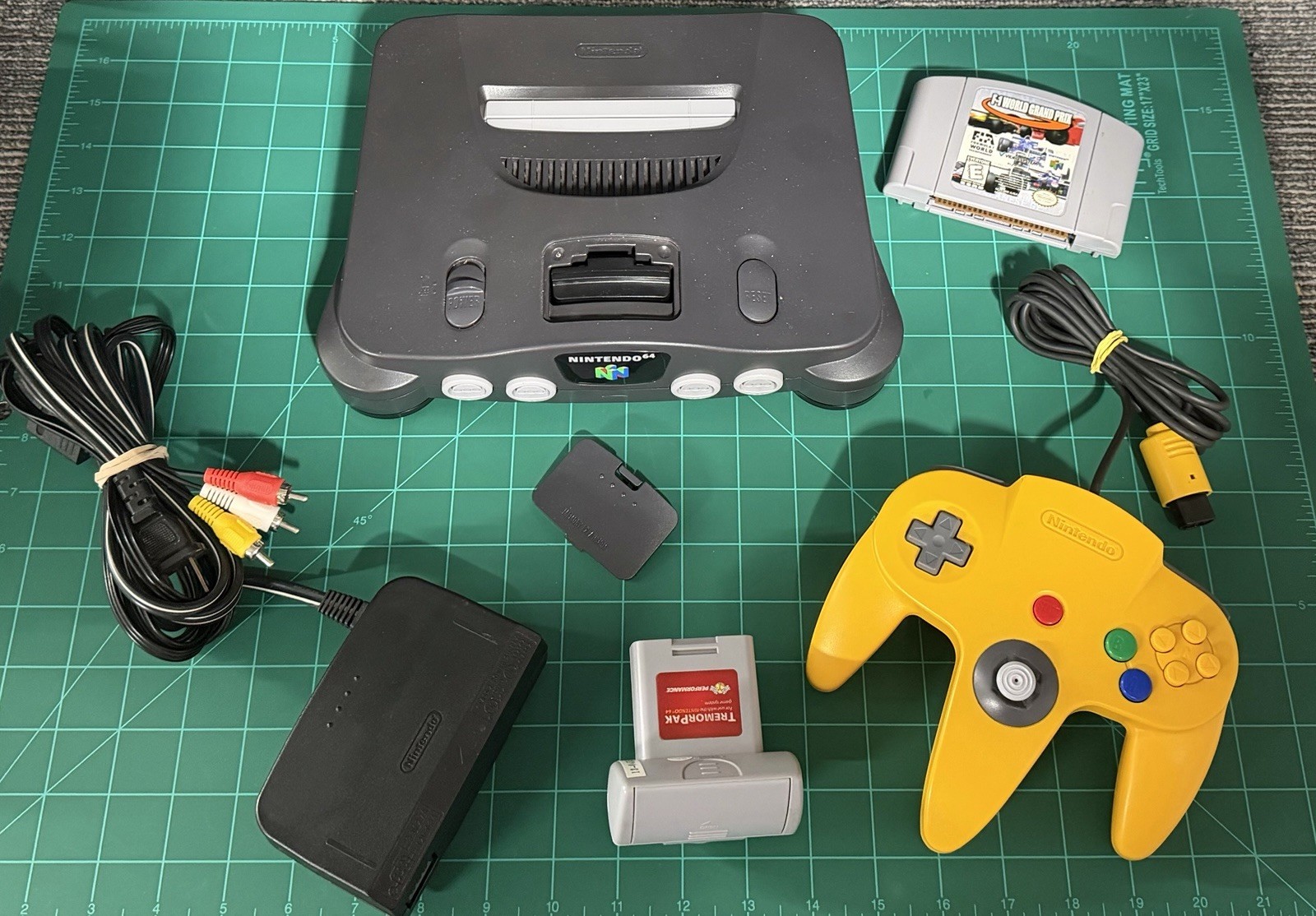 Nintendo 64 Home Console – Black with Game and Rumble Pak