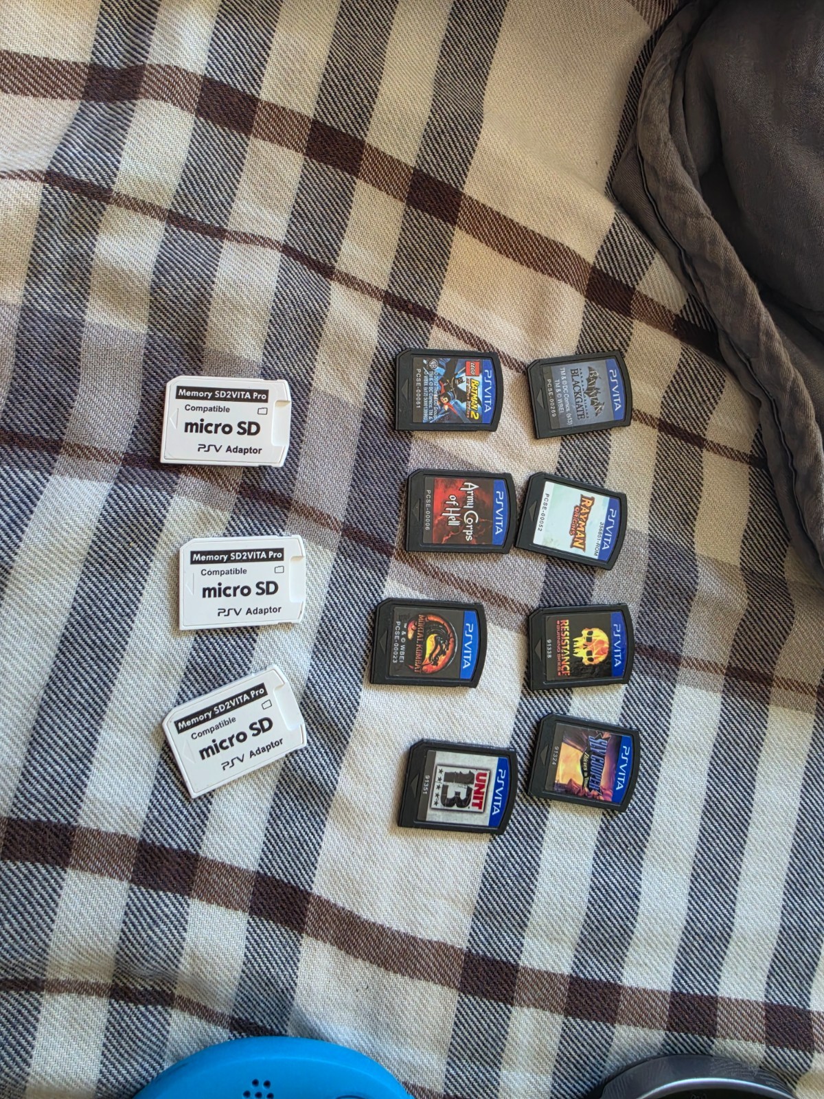 Sony Vita lot Glacier White 2000 series, jet blue 2000 series, black 1000 series