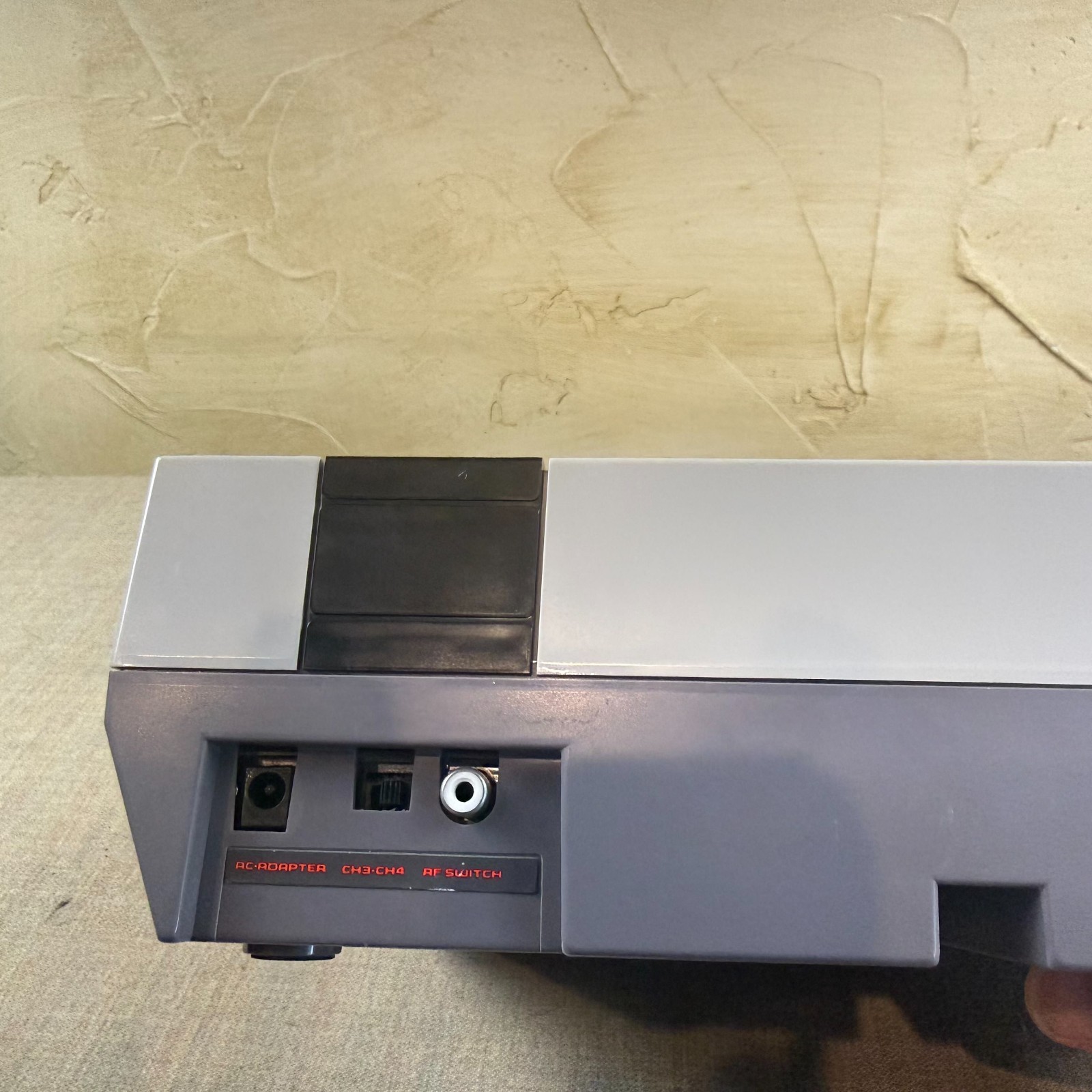 Nintendo NES Console Bundle 2 Controllers New Pin Connector Tested Clean