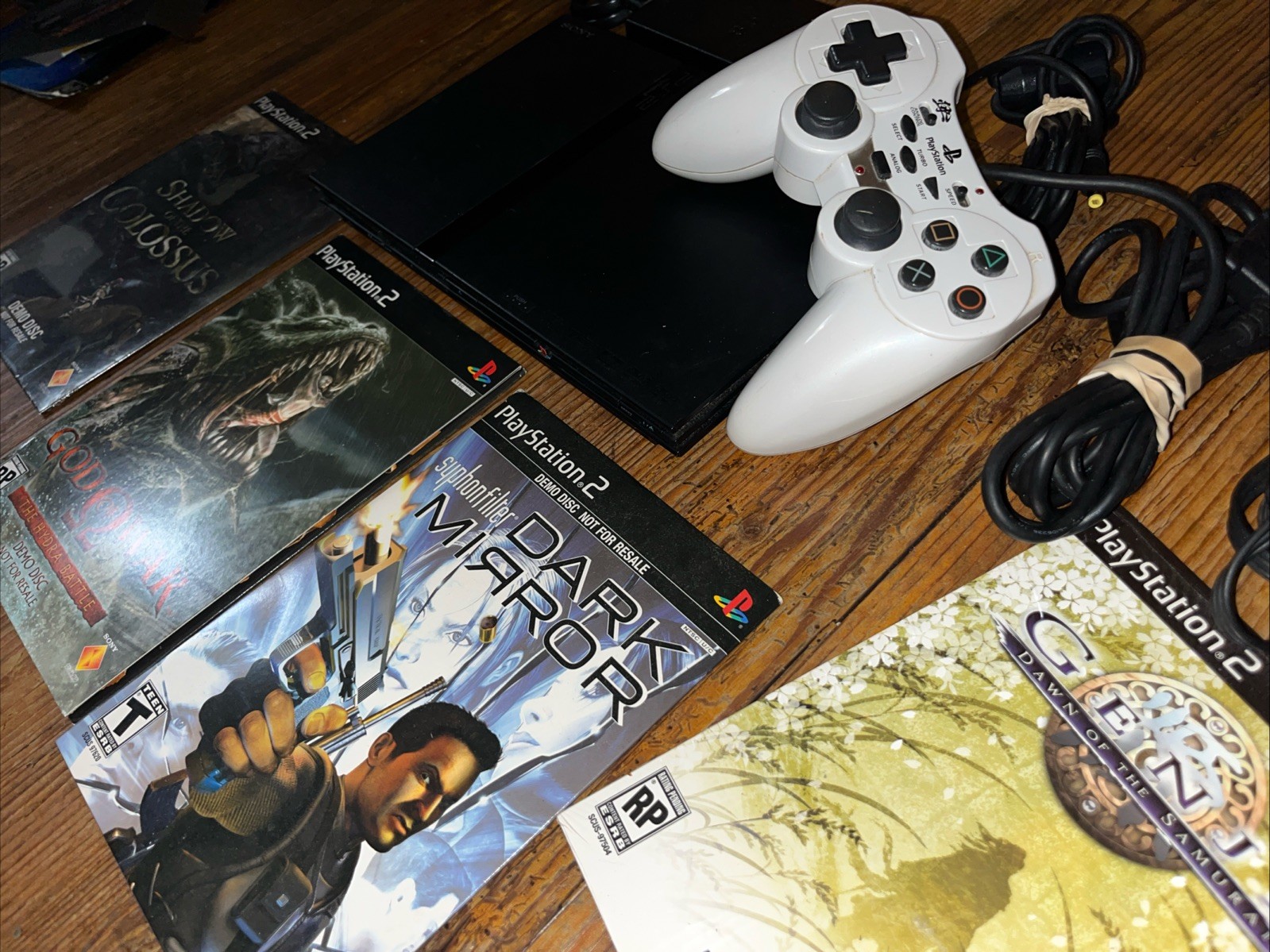 PlayStation 2 PS2 Slim SCPH-70012 TESTED w/ RARE Controller + Demo Discs