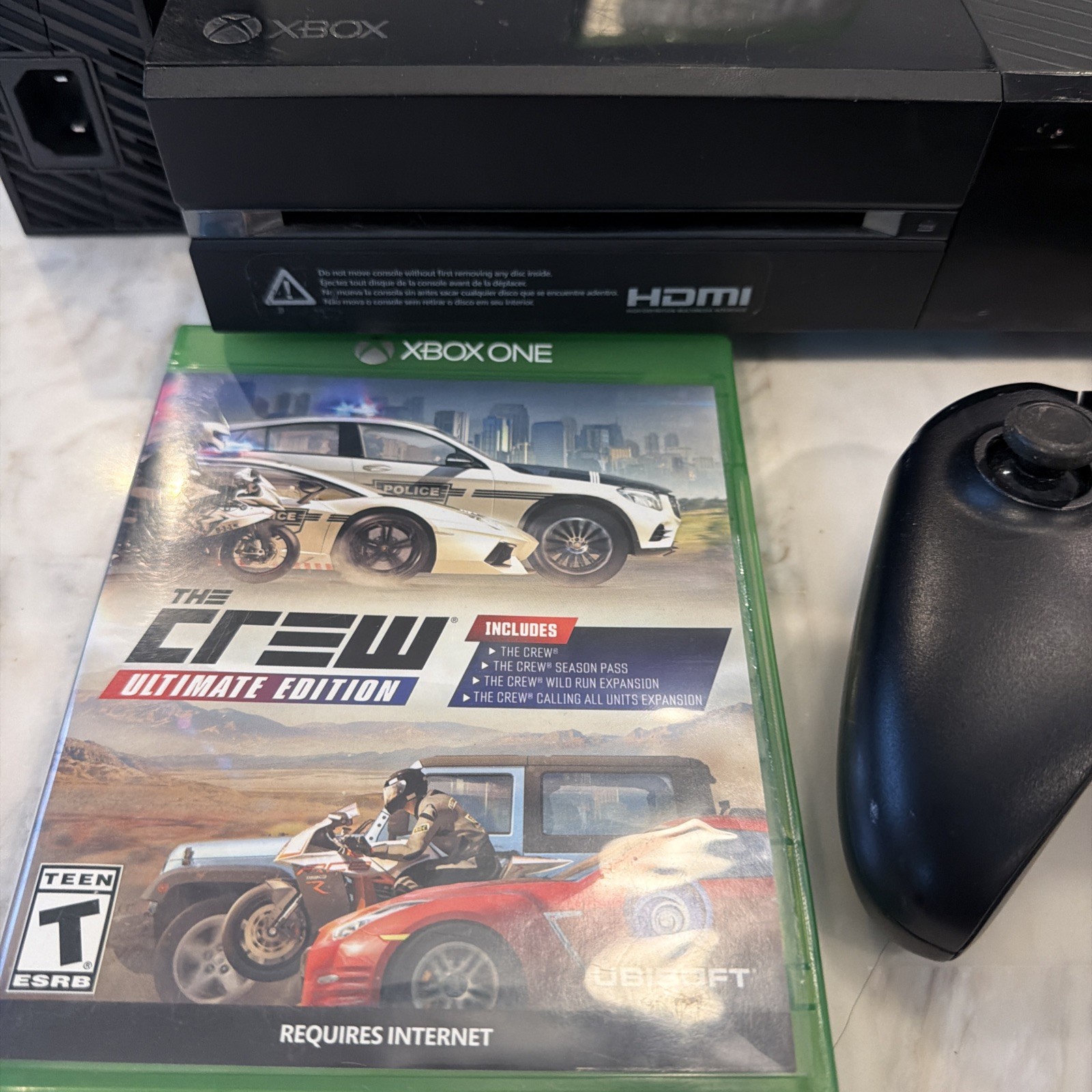 Microsoft Xbox One 500GB Console Black – 3 Controllers – COD Ghosts & Black Ops4