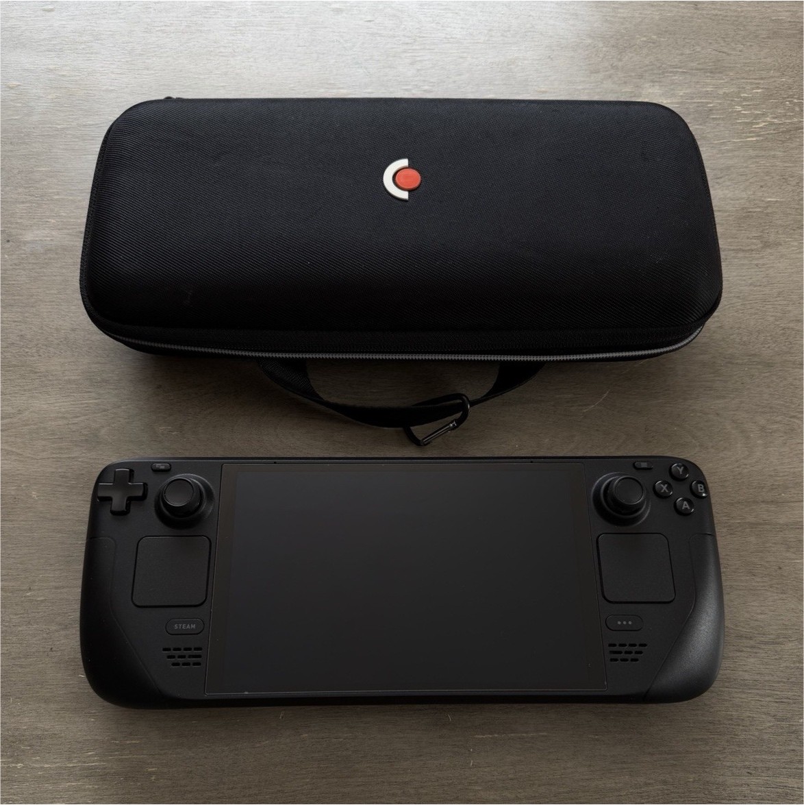 Steam Deck OLED 512gb w/ Case, Charger, Screen Protector