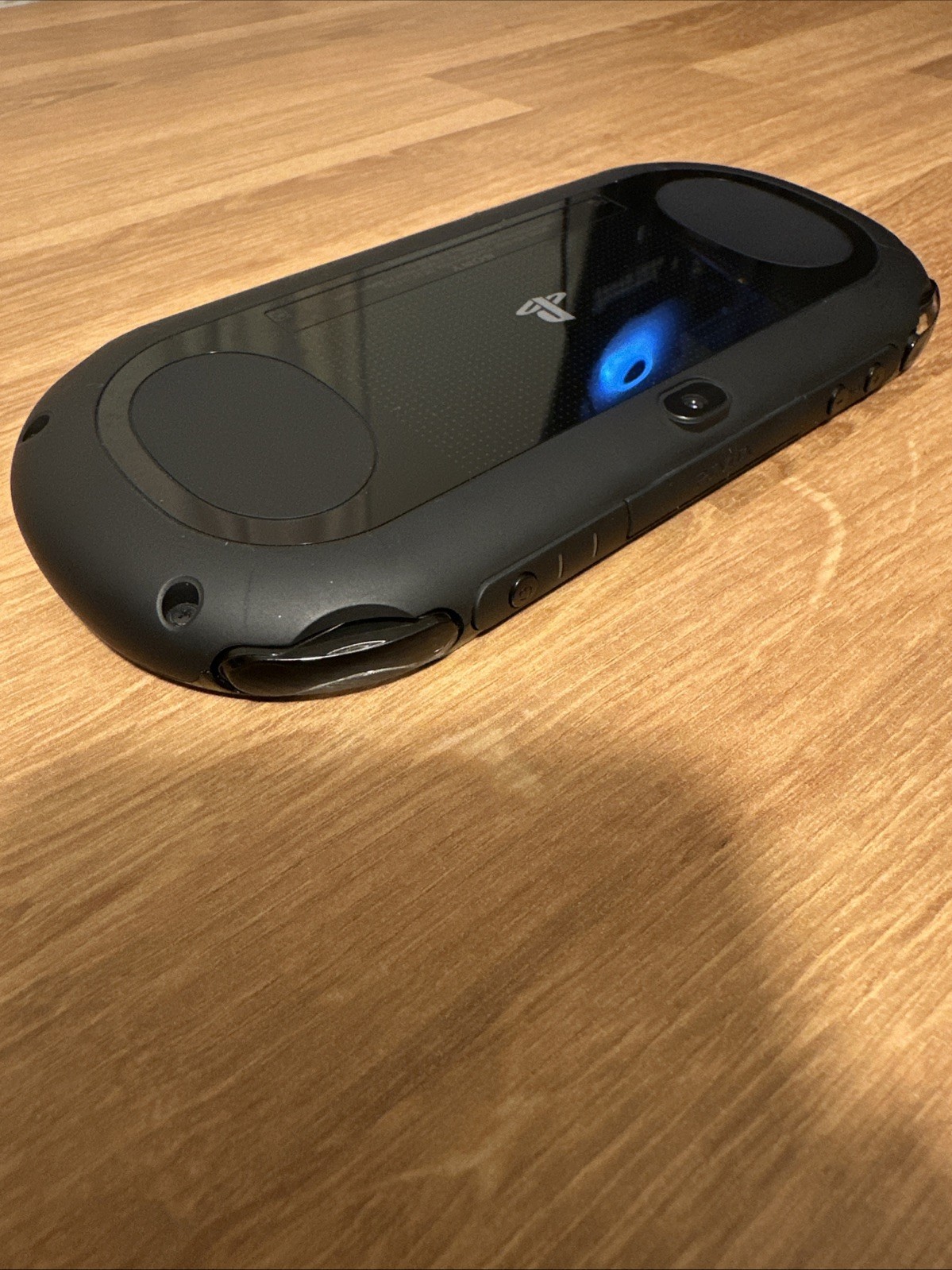 PlayStation PS Vita PCH-2001 Black Model Slim Console – Great Condition