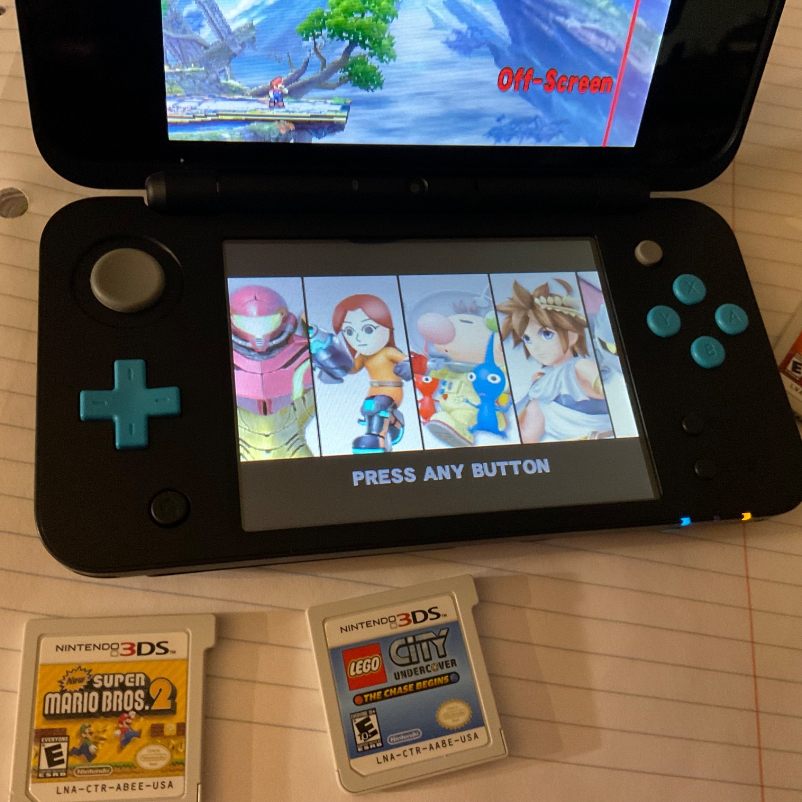 Nintendo 2DS XL Console – Black/Turquoise