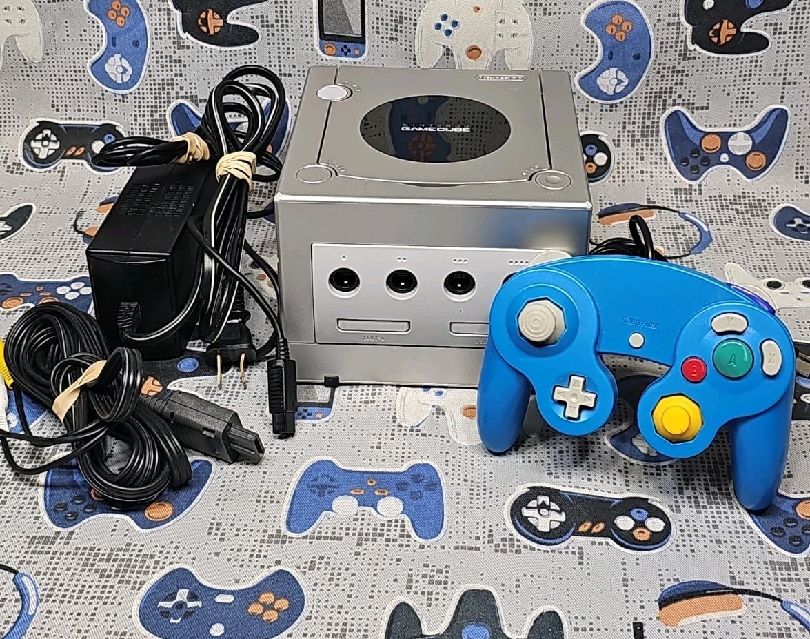 Nintendo GameCube Silver – DOL-101 USA w/Controller & Cords CONDITION TESTED #2
