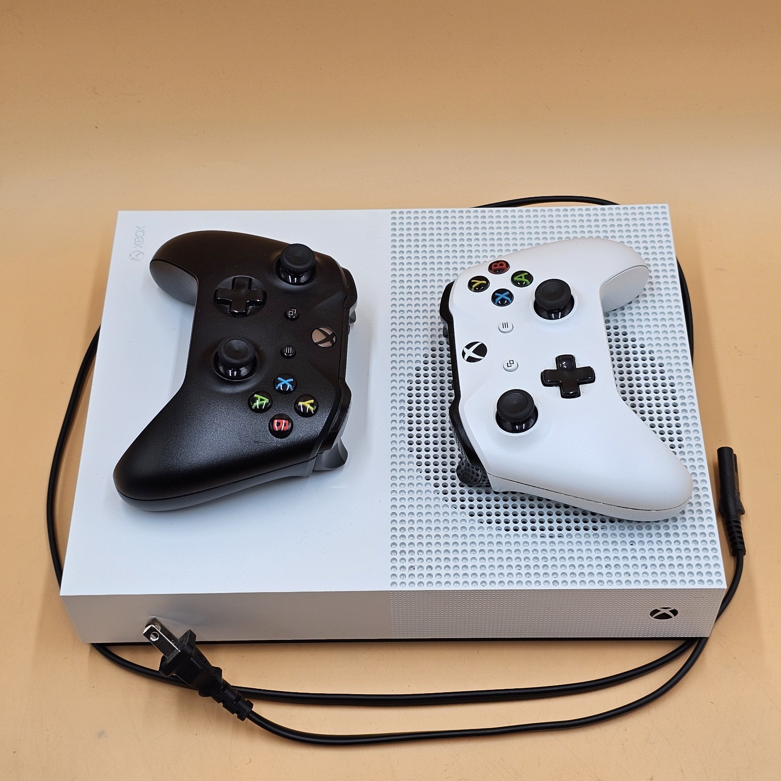Xbox One S All Digital Edition 1TB w/ Power Cord & 2 Controllers Tested