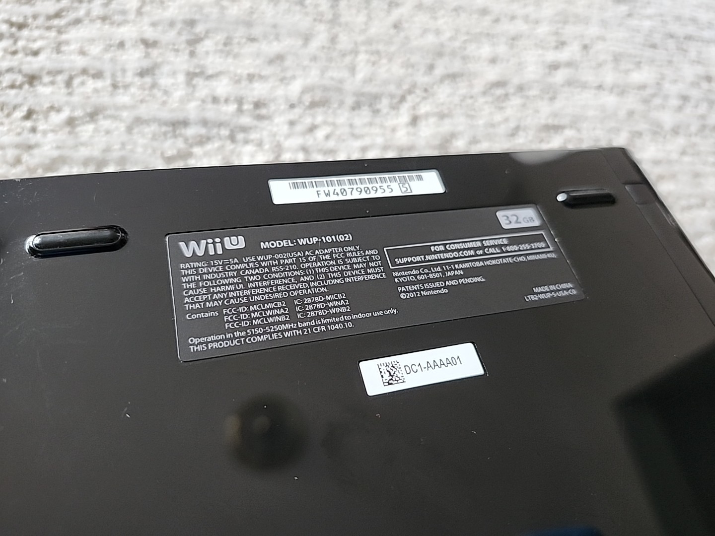 Wii U Console Bundle Complete & Works Great! With All Cords & Nintendoland! NICE