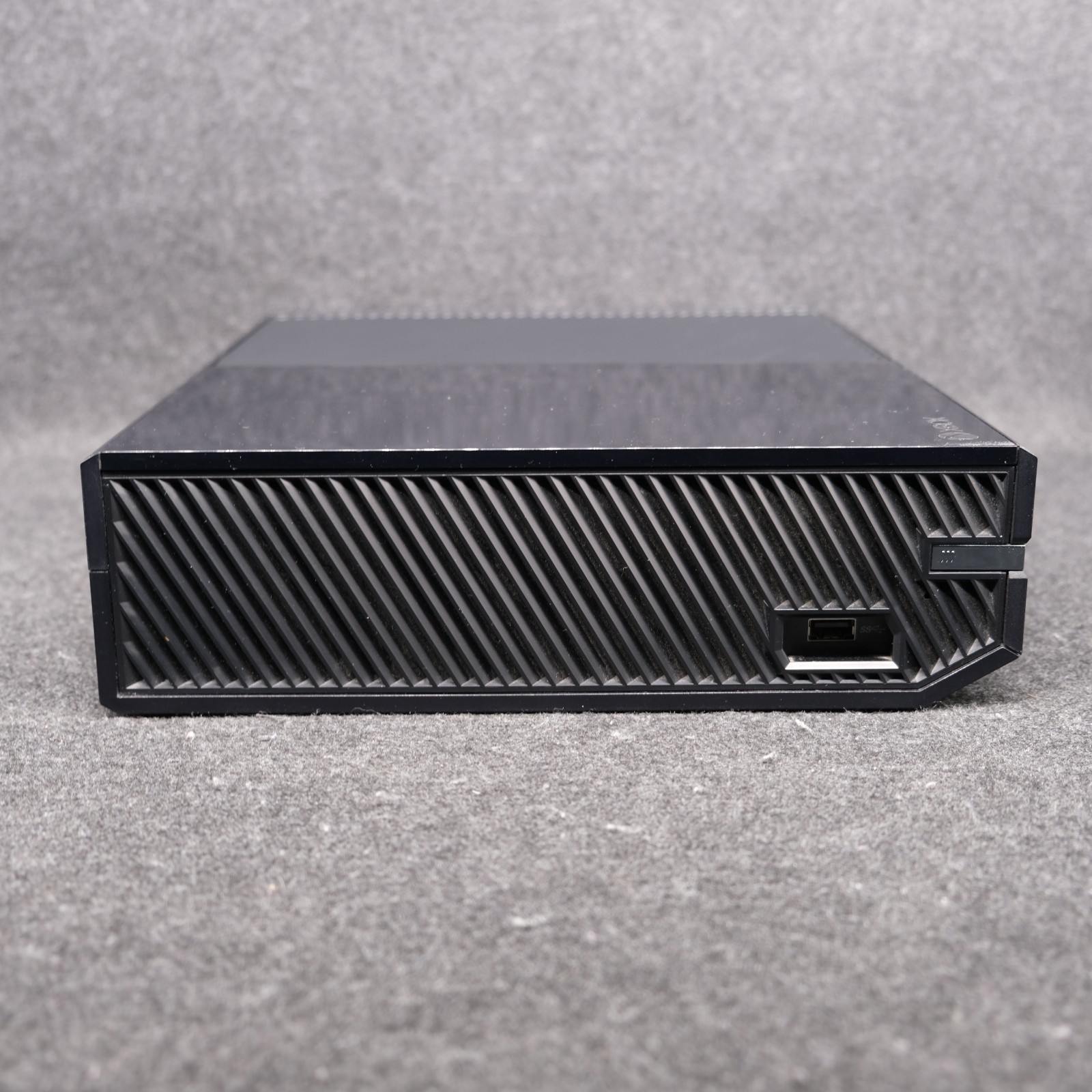 Xbox One Console [500gb] Console Only – Tested and Working in Good Condition