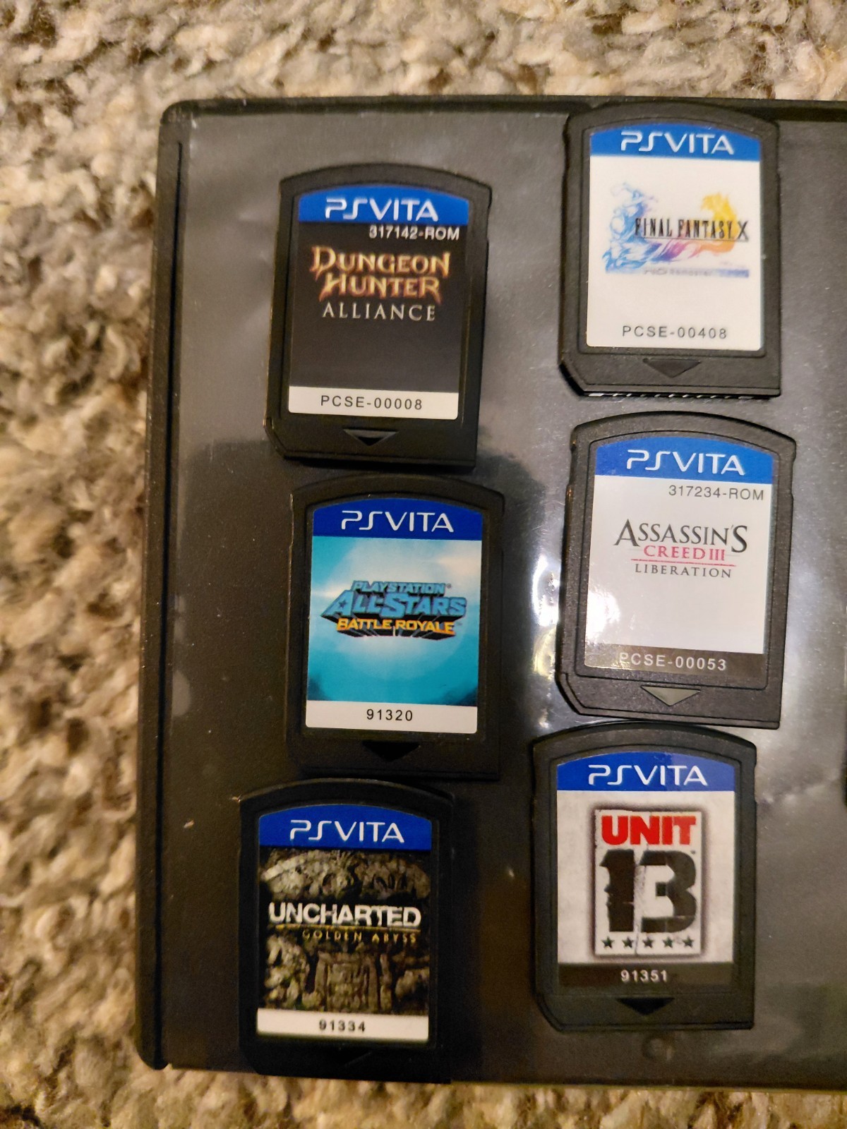 Sony PlayStation Vita Bundle Lot With 15 Games + 8GB card Slim PS VITA Pch-2000