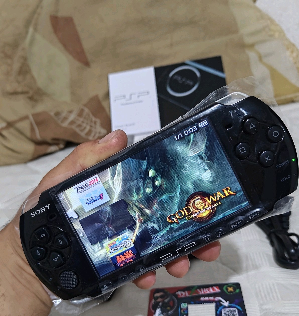 Sony PSP 3000 black with 32 GB games +UMD