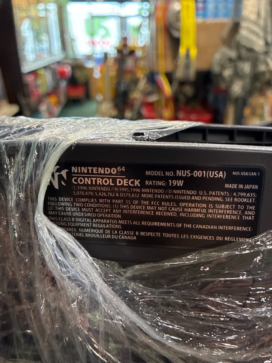 NINTENDO N64 CONSOLE. TESTED AND WORKING. NO CONTROLLER. (HPB028490)