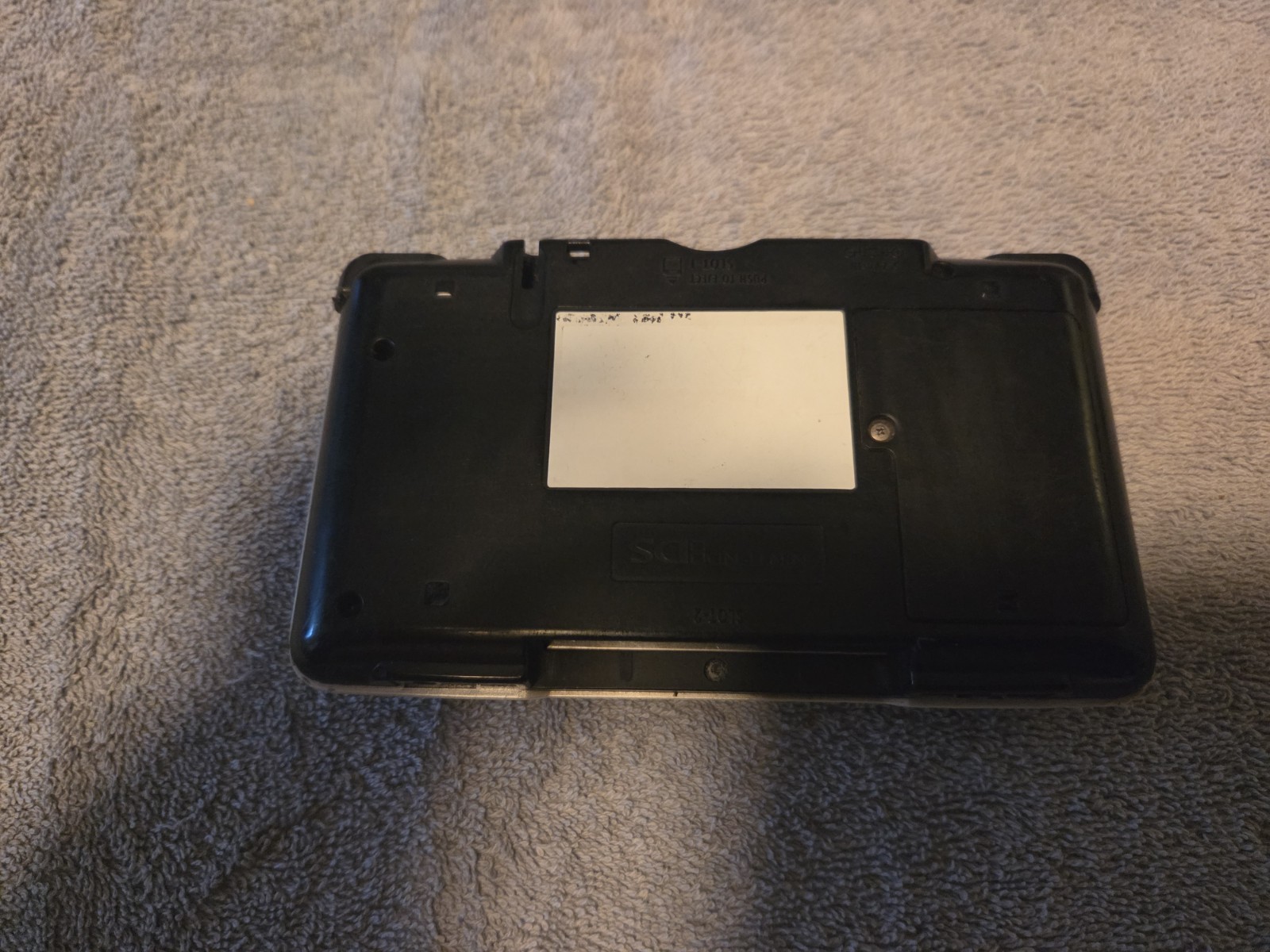 Nintendo DS Handheld System – Silver With Charger
