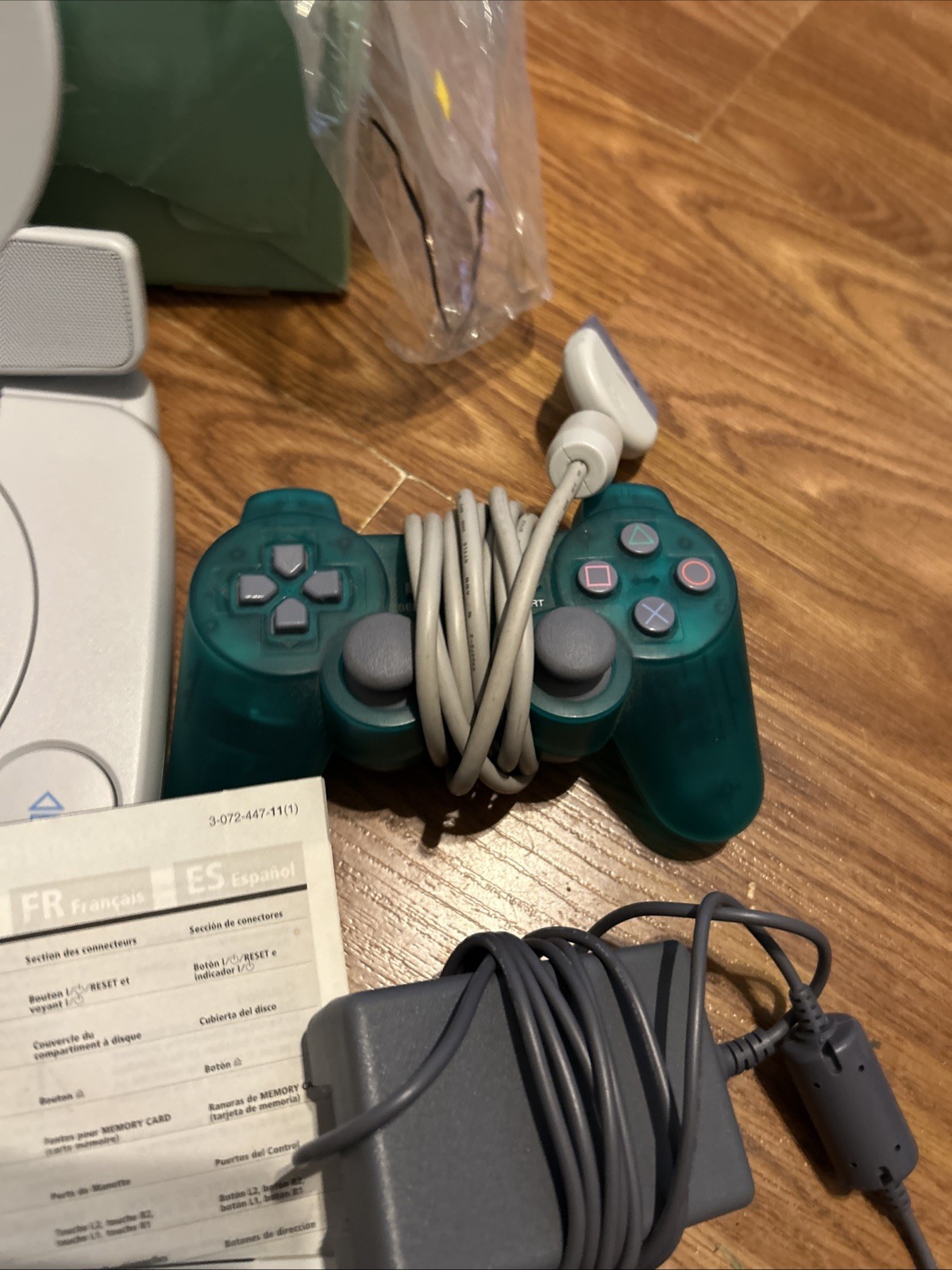 PSOne Combo Ps1 With LCD Screen Box, Manuals, Power Cord PARTS ONLY!!