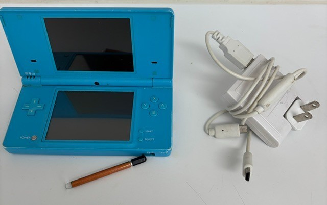 Nintendo DS Lite Video Game Console – Aqua Blue