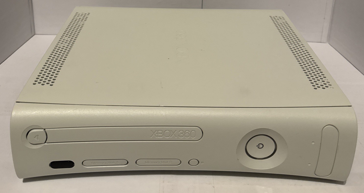 Xbox 360 White Console w 215 MB Internal Memory Deep Cleaned Tested Read