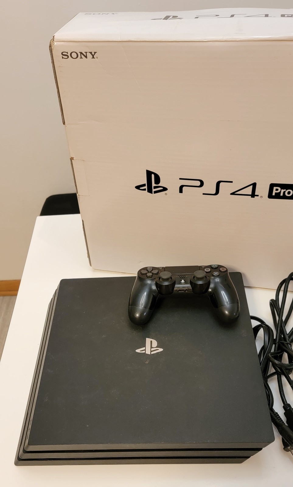 Sony PlayStation 4 PRO PS4 1 TB Console with box , Wireless Controller, +Cords