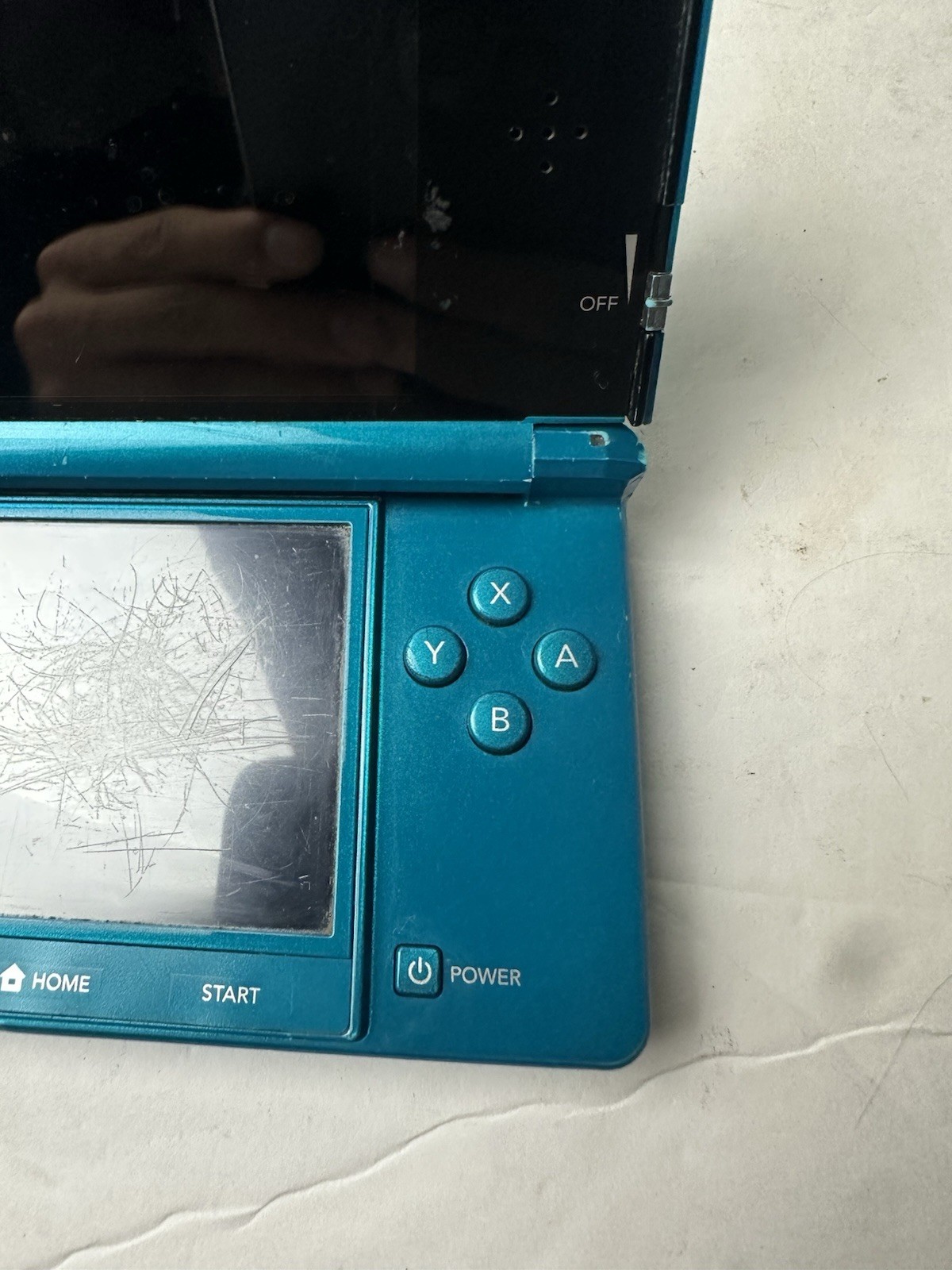Nintendo 3DS Handheld Console – Aqua Blue (Teal) BUNDLE Cosmetic Wear Read
