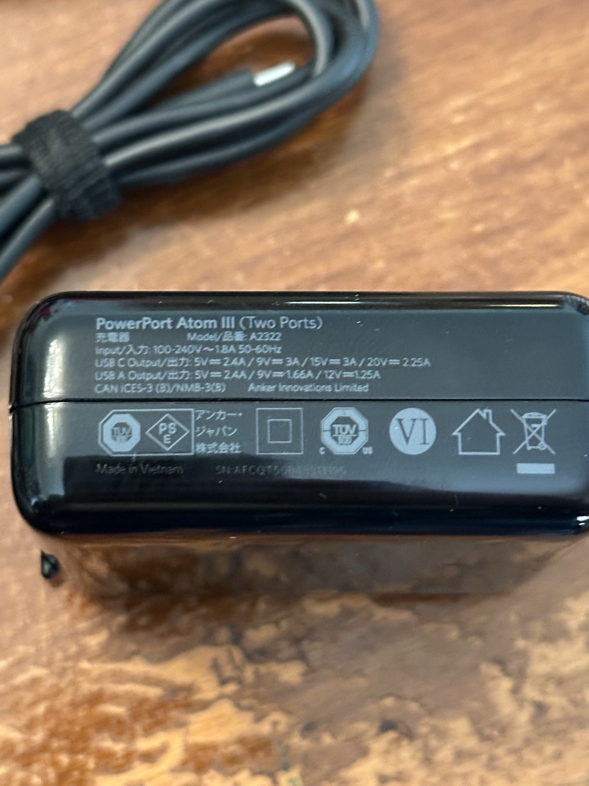 Steam Deck 512GB LCD Bundle | 100% Battery | dbrand Killswitch | JSAUX Dock