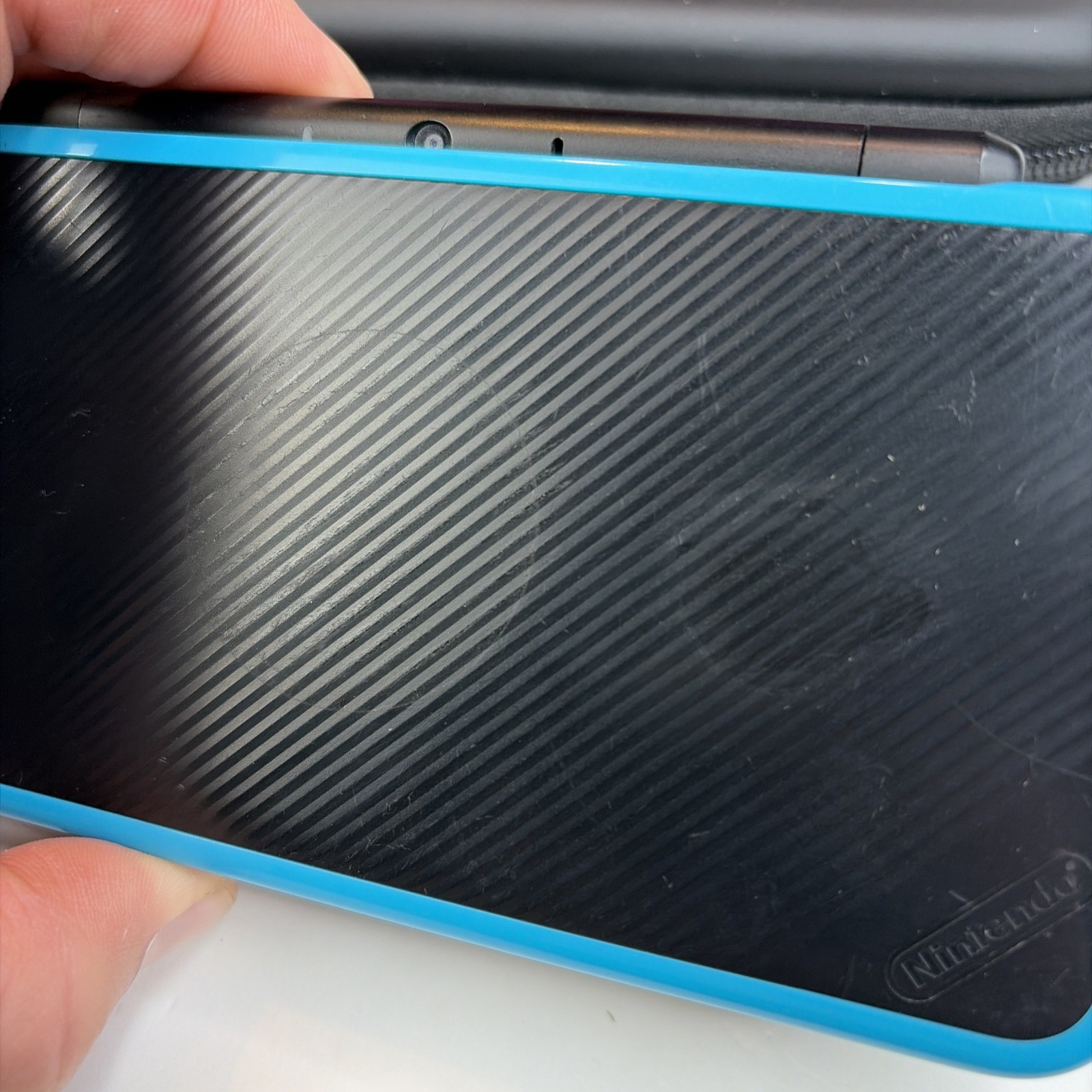 Nintendo 2DS XL Console – Black/Turquoise W Charger Case Stylus US Model