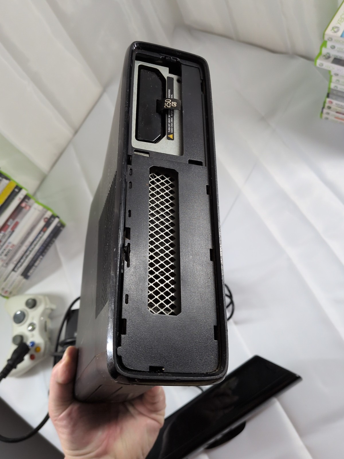 Microsoft XBox 360 S Slim 250GB Black Console 360S Bundle 41 Games Kinect Tested