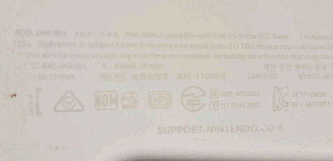 NINTENDO 2DS XL WHITE ORANGE CONSOLE HANDHELD SYSTEM AS IS PARTS OR REPAIR ~READ