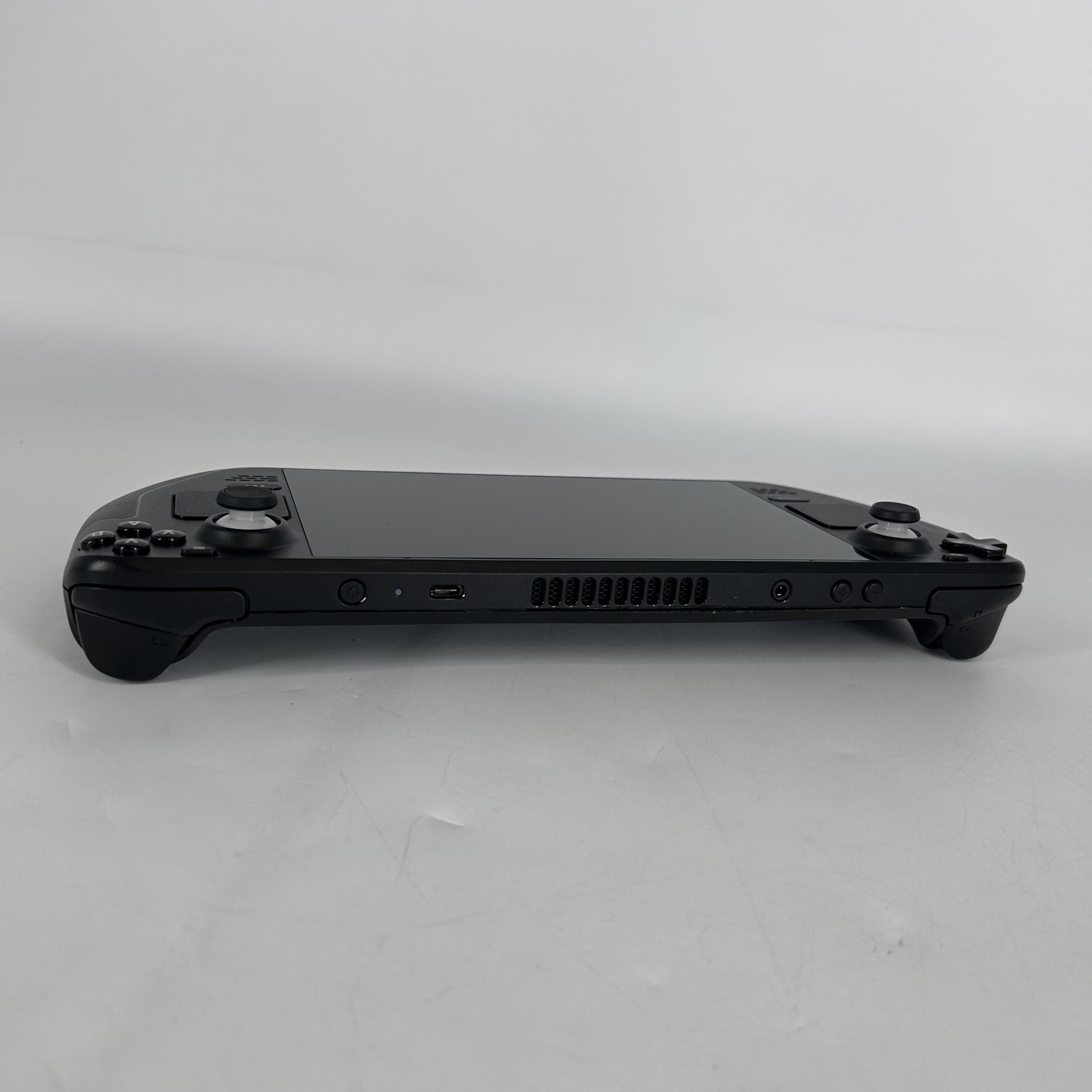 Valve Steam Deck Handheld Console Black 256GB w/ Case/Charger – Good Condition