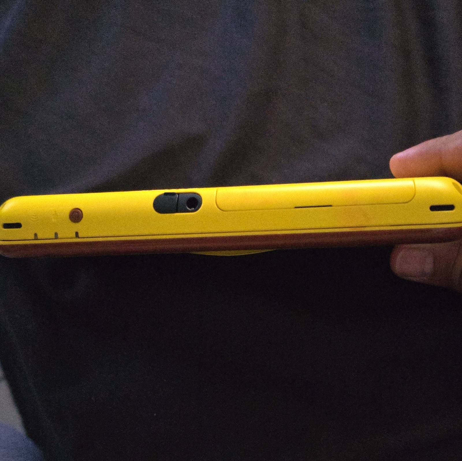 Nintendo 2DS XL Pikachu Edition Yellow Handheld Console 3D Audio Technology