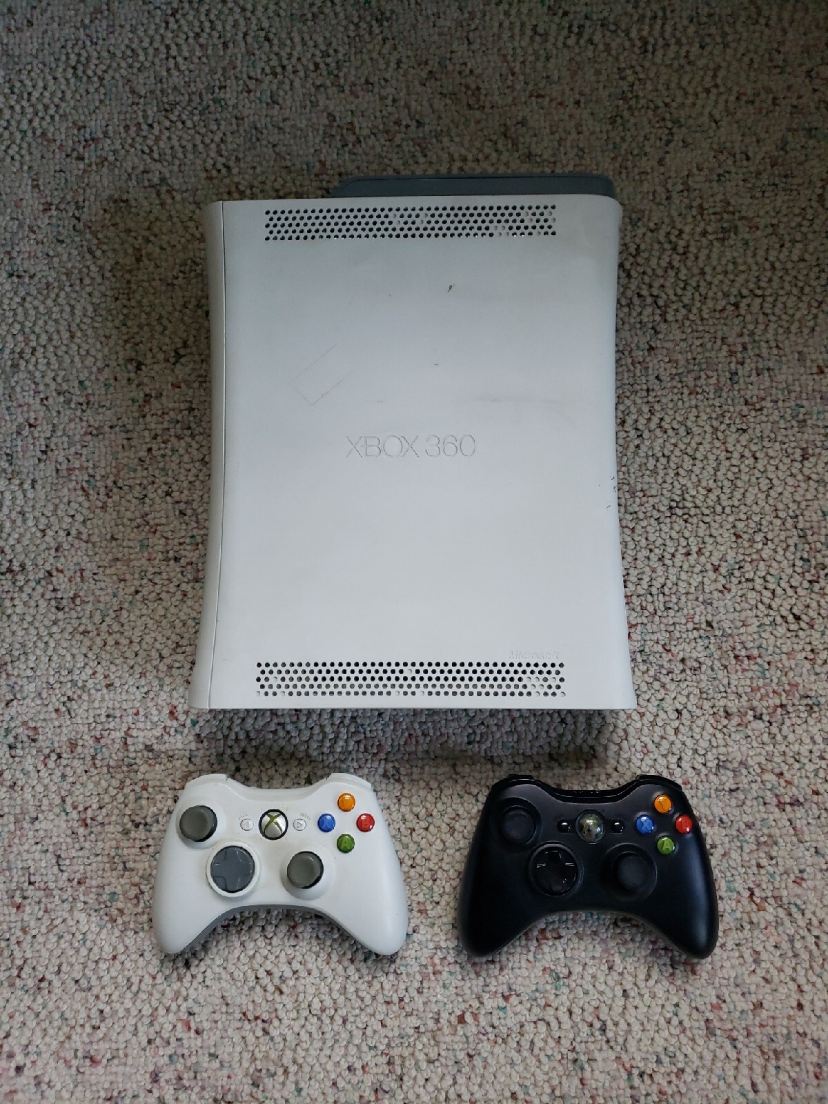 Microsoft Xbox 360 Pro 20GB Home Console – B4J00107