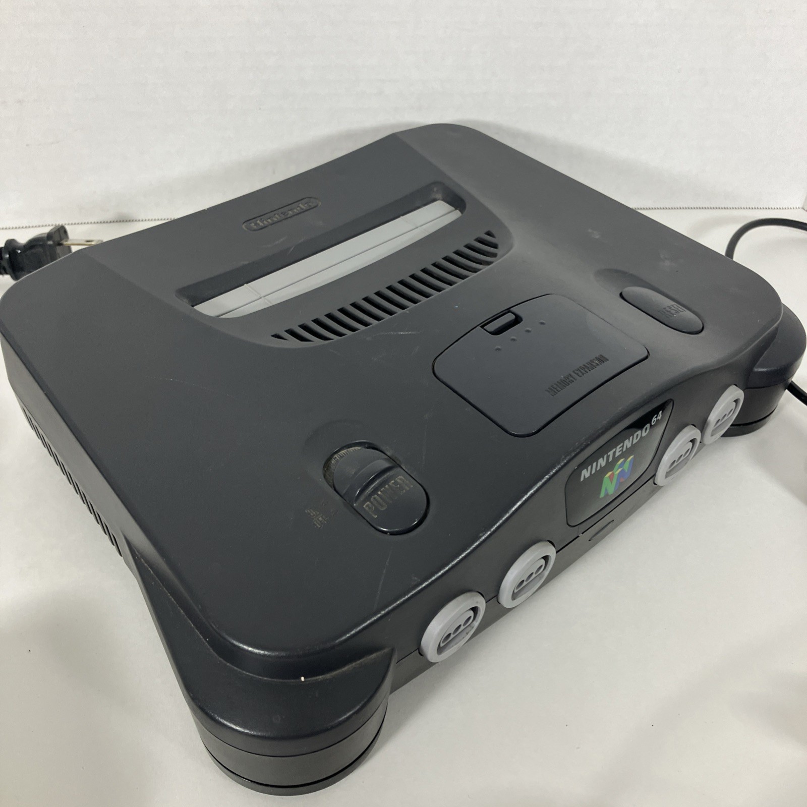Nintendo 64 Black Console NUS-001 Controller, power, TESTED (small crack)