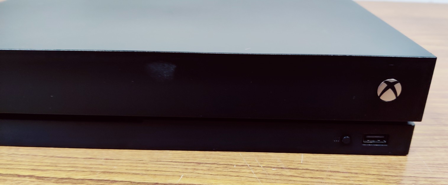 (148320) Microsoft Xbox One X 1TB Console Black Bad HDMI Port (1787) *For Parts*