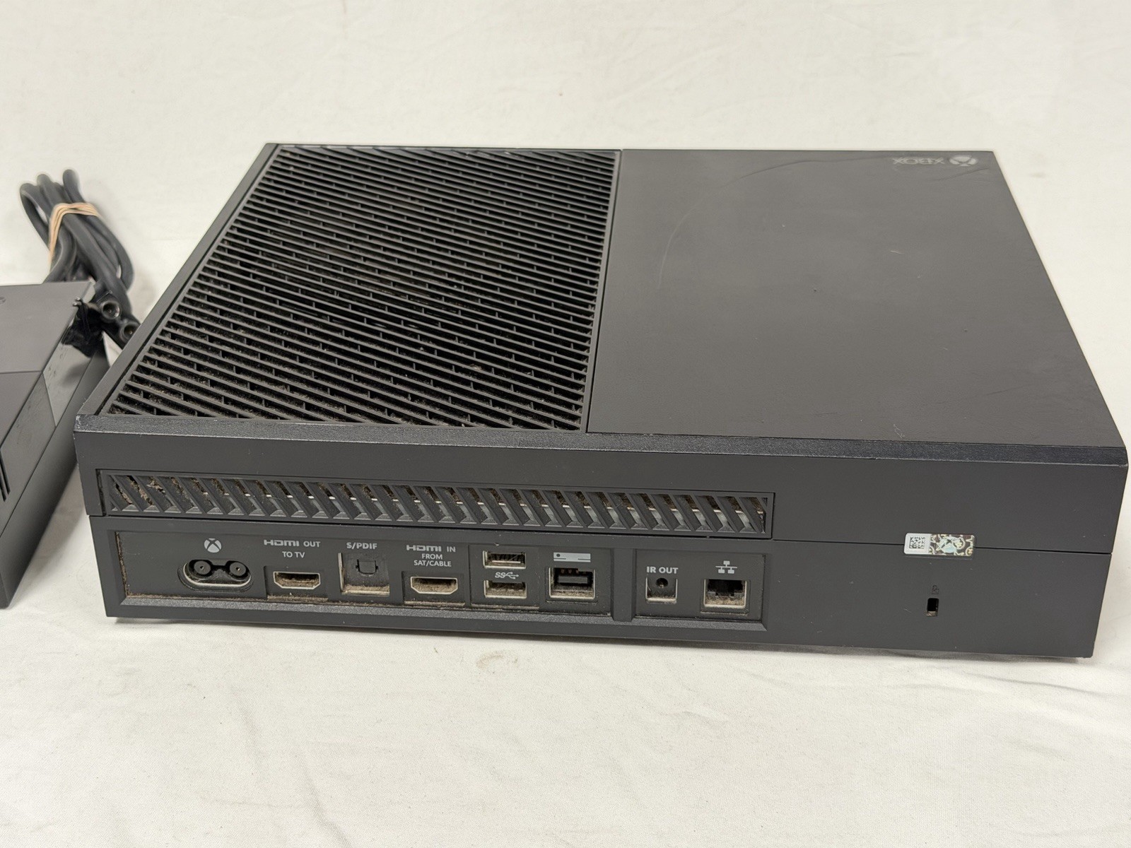 Microsoft Xbox One w/ Controller 1TB Black Console (Model 1540) Tested