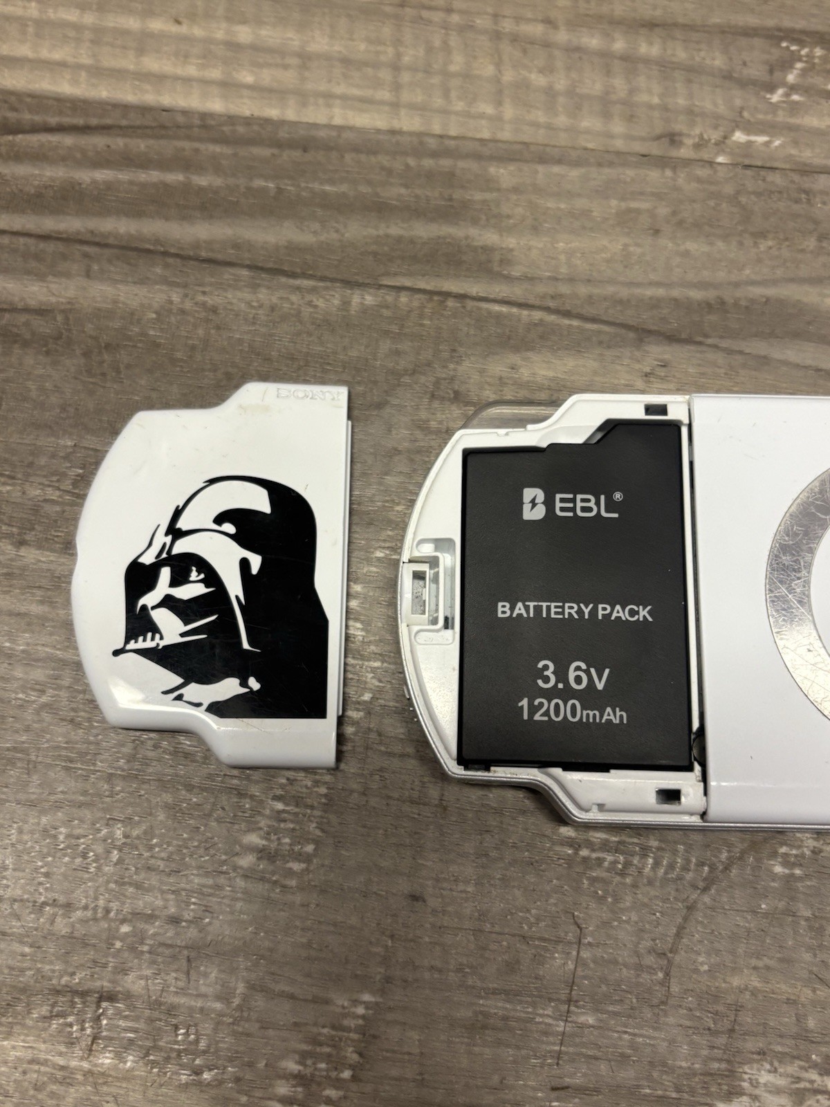 Sony PSP 2001 Darth Vader Star Wars – w/Charger, New Battery, Games – READ
