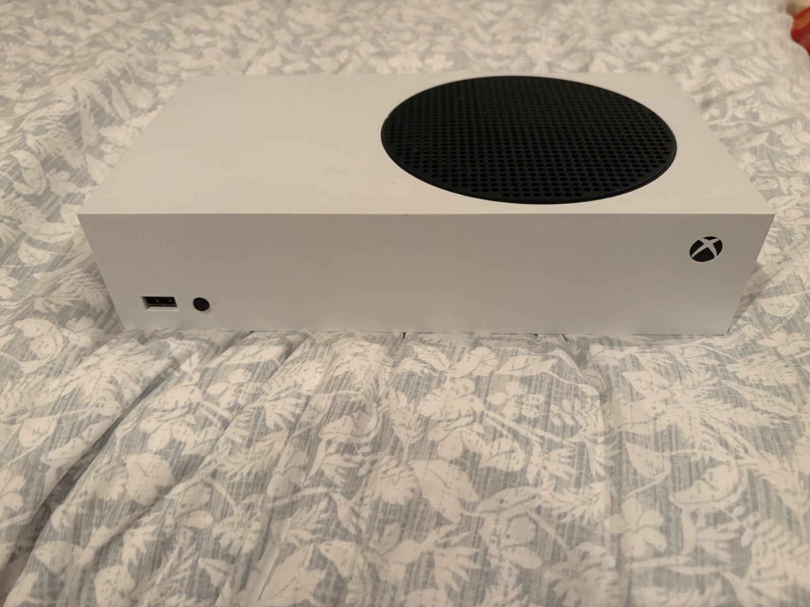 Microsoft Xbox Series S 512GB White Console (RRS00095)