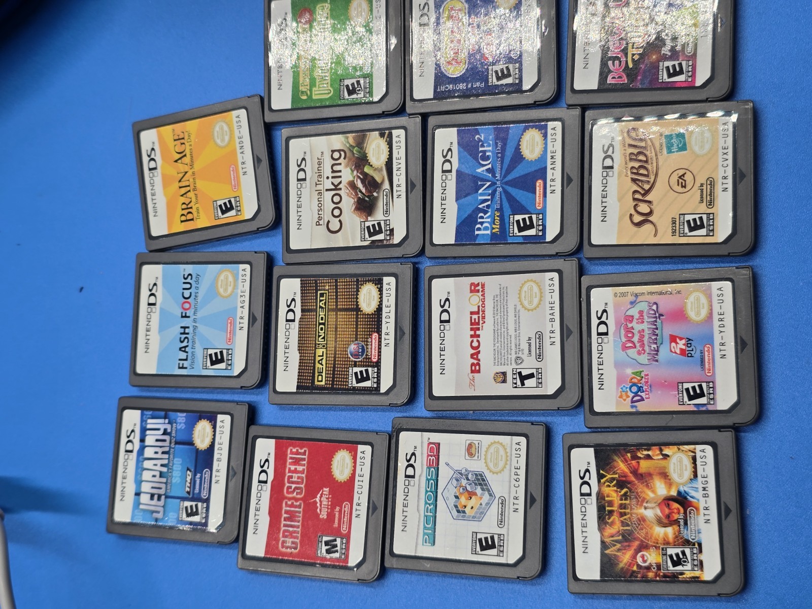 Nintendo DSi XL Blue Console Bundle w/ Charger Case Stylus & 15 Games Tested
