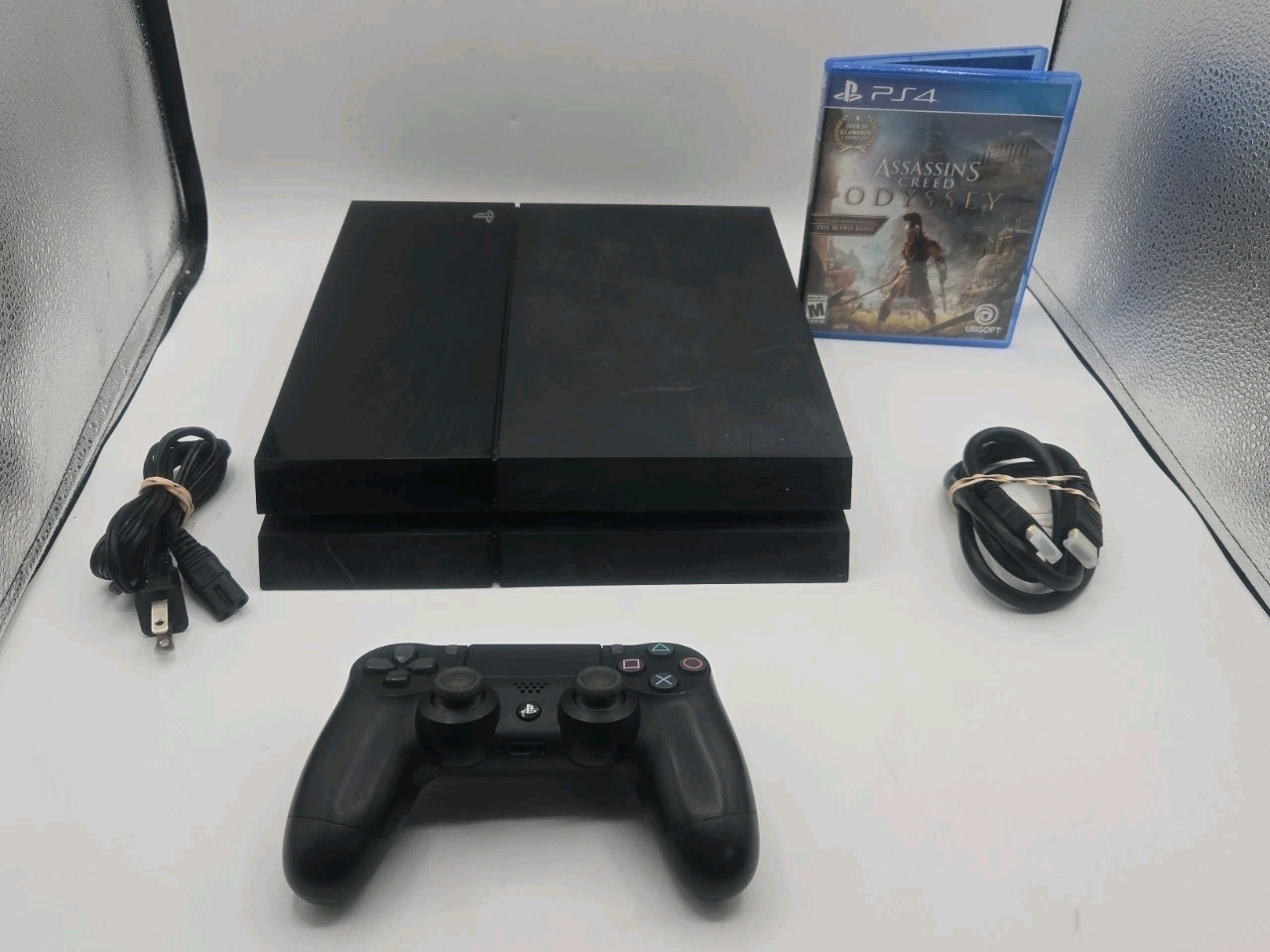 Sony PS4 BUNDLE 2TB Console with 1 BLACK CONTROLLER GAME PlayStation 4 2TB 9.60
