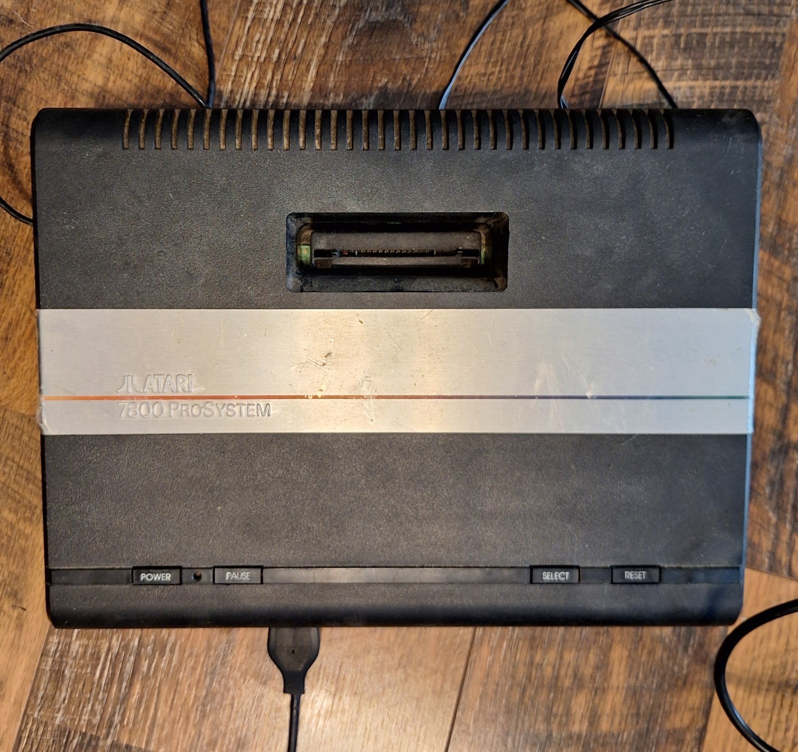 Vintage Atari 7800 ProSystem Console + controllers + 21 games