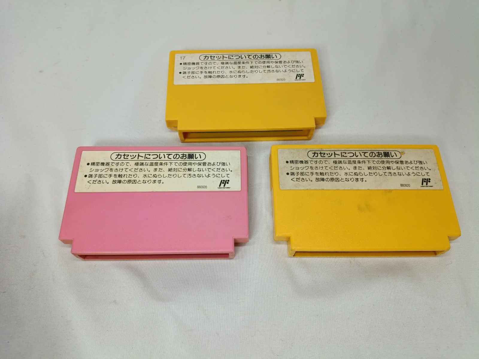 Nintendo AV Famicom Box Game Console set New Famicom NTSC-J Tested