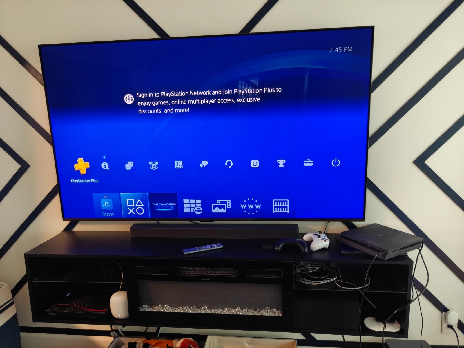 Sony PlayStation 4 Slim 1TB Console Bundle Black | 1 Controller | Tested WORKING
