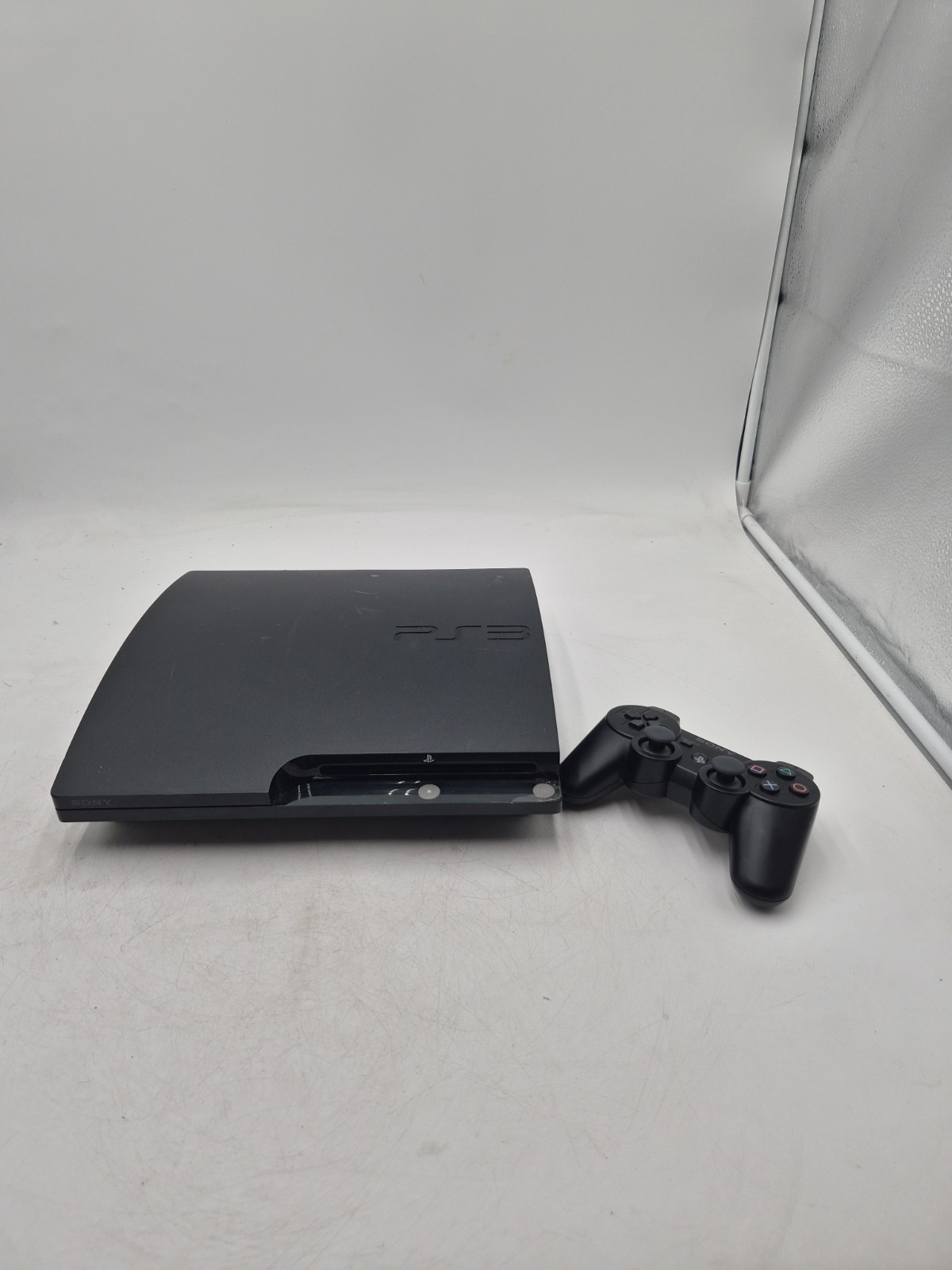 Sony PlayStation 3 PS3 Slim 120GB Charcoal Black Console CECH-2001A Not Working