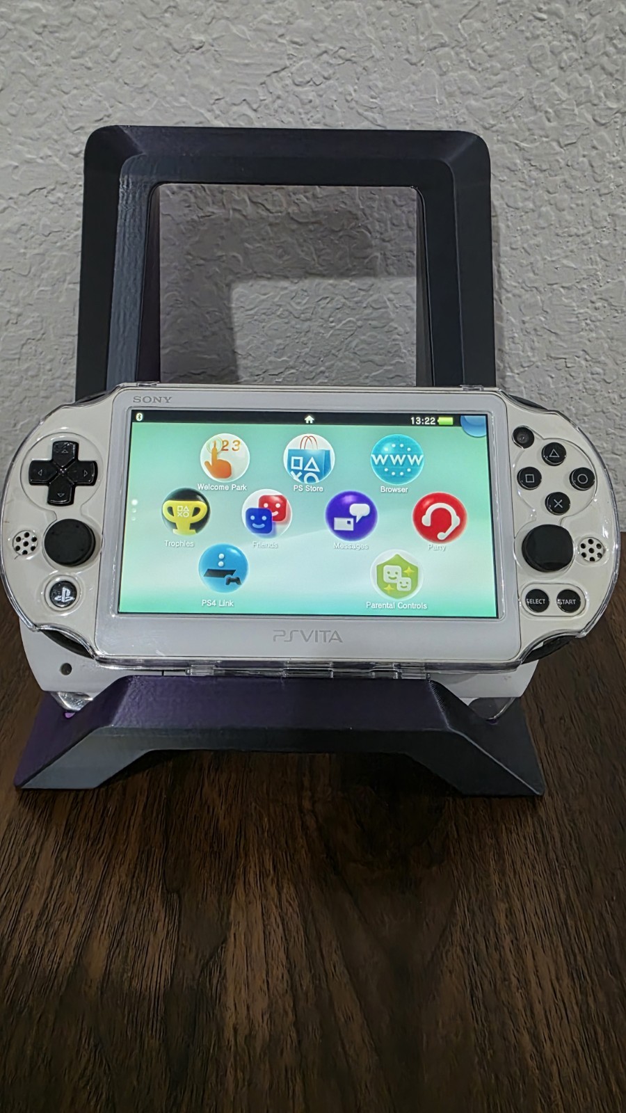 Sony PS Vita Slim PCH-2000 Custom White/Black Console w/ Clear Case Charger 1GB