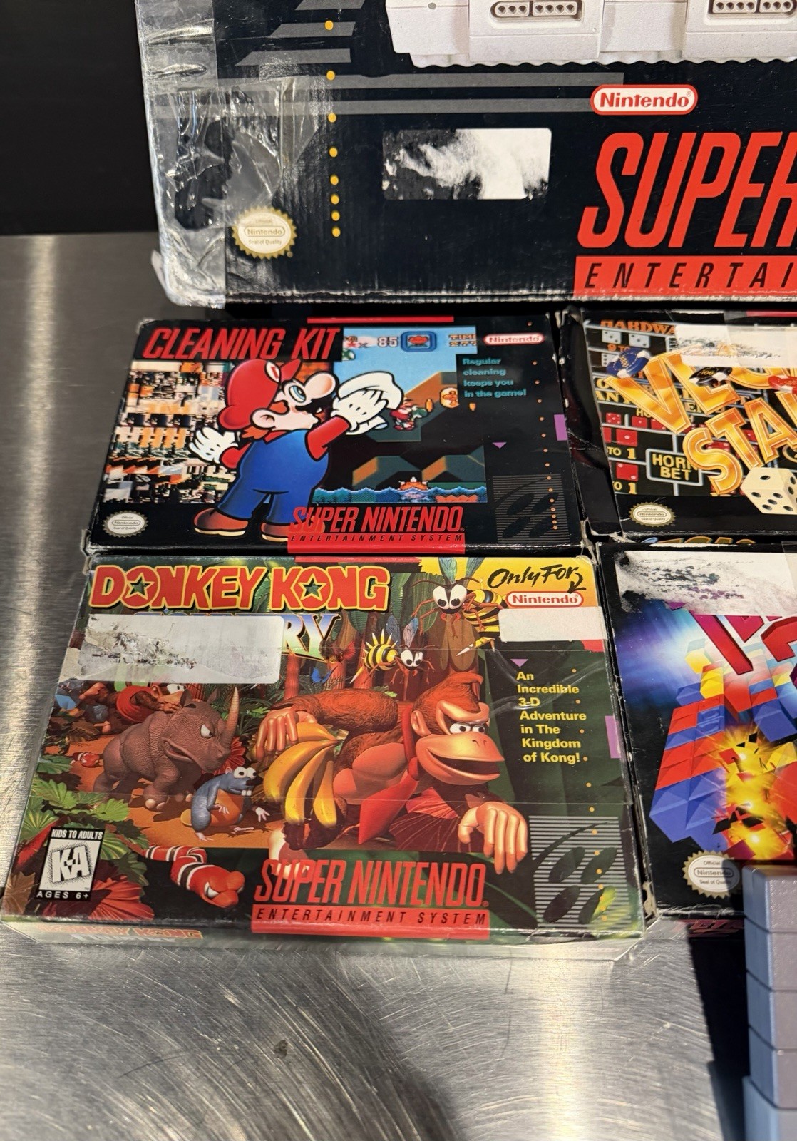 Super Nintendo SNES Console Super Set Near Complete Super Mario World+Games!