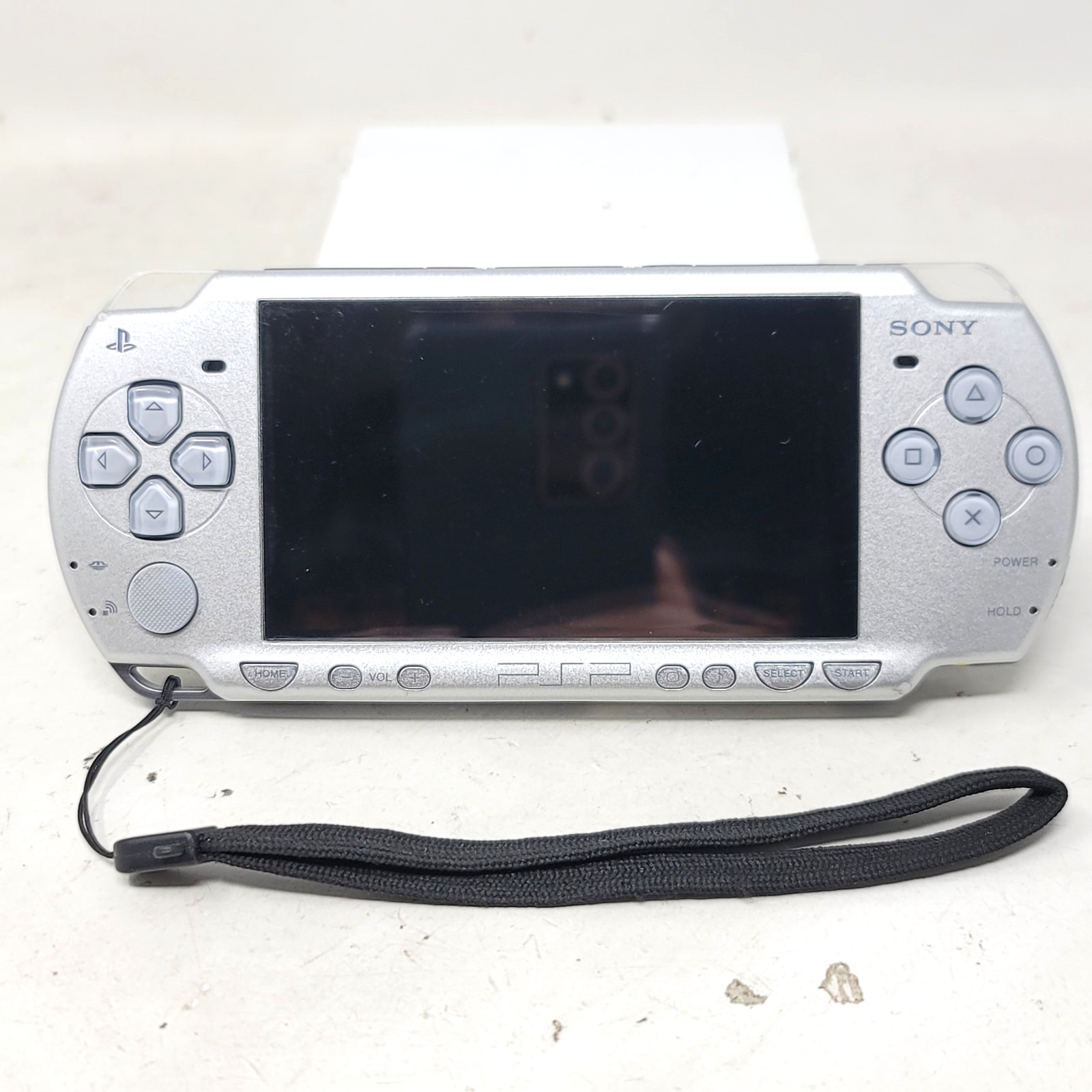Sony PlayStation PSP 2000 W/ Brand New Battery (Read Description)