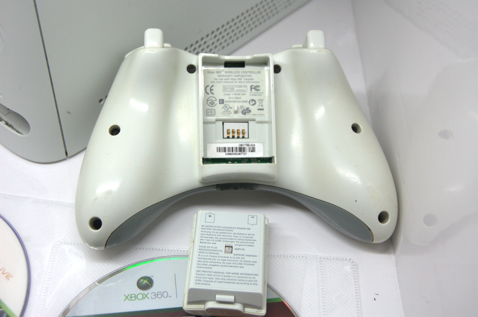 Microsoft Xbox 360 60GB White Console Fat Falcon Bundle Controller Halo 4 Tested
