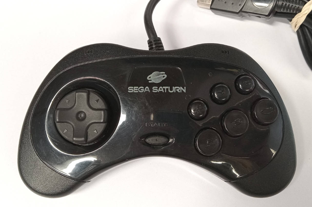 SEGA Saturn Console (MK-80000A) Bundle + 5 Games – Fresh Clock Batt, FF! #2