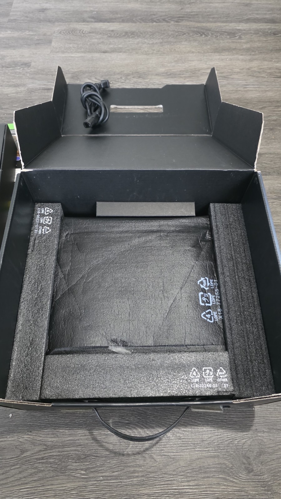 Xbox One Limited Edition Halo 5 Edition 1TB Console /w Original Box