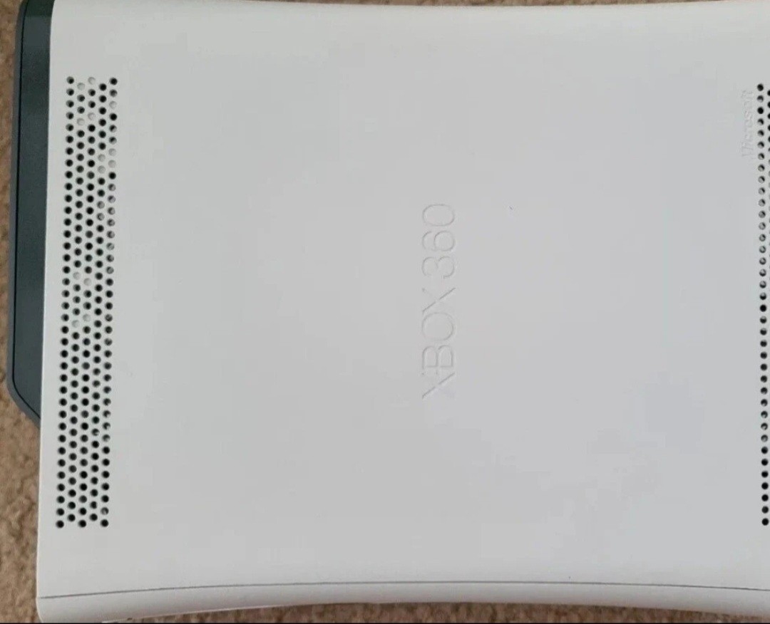 Xbox 360 Console NXE On Dashboard 8599 – Zypher Board. Read