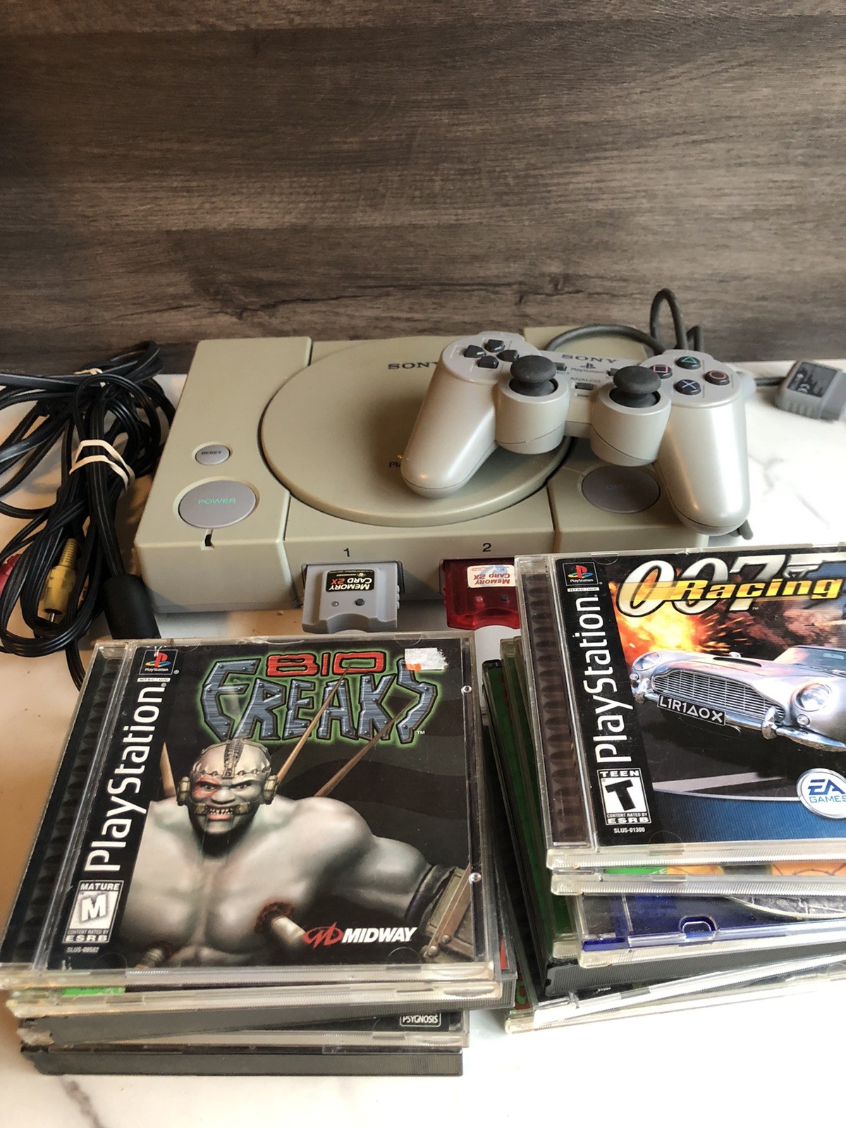 Bundle Sony PlayStation 1 PS1 Console w/ 12 Games Controller & 2Memory TESTED